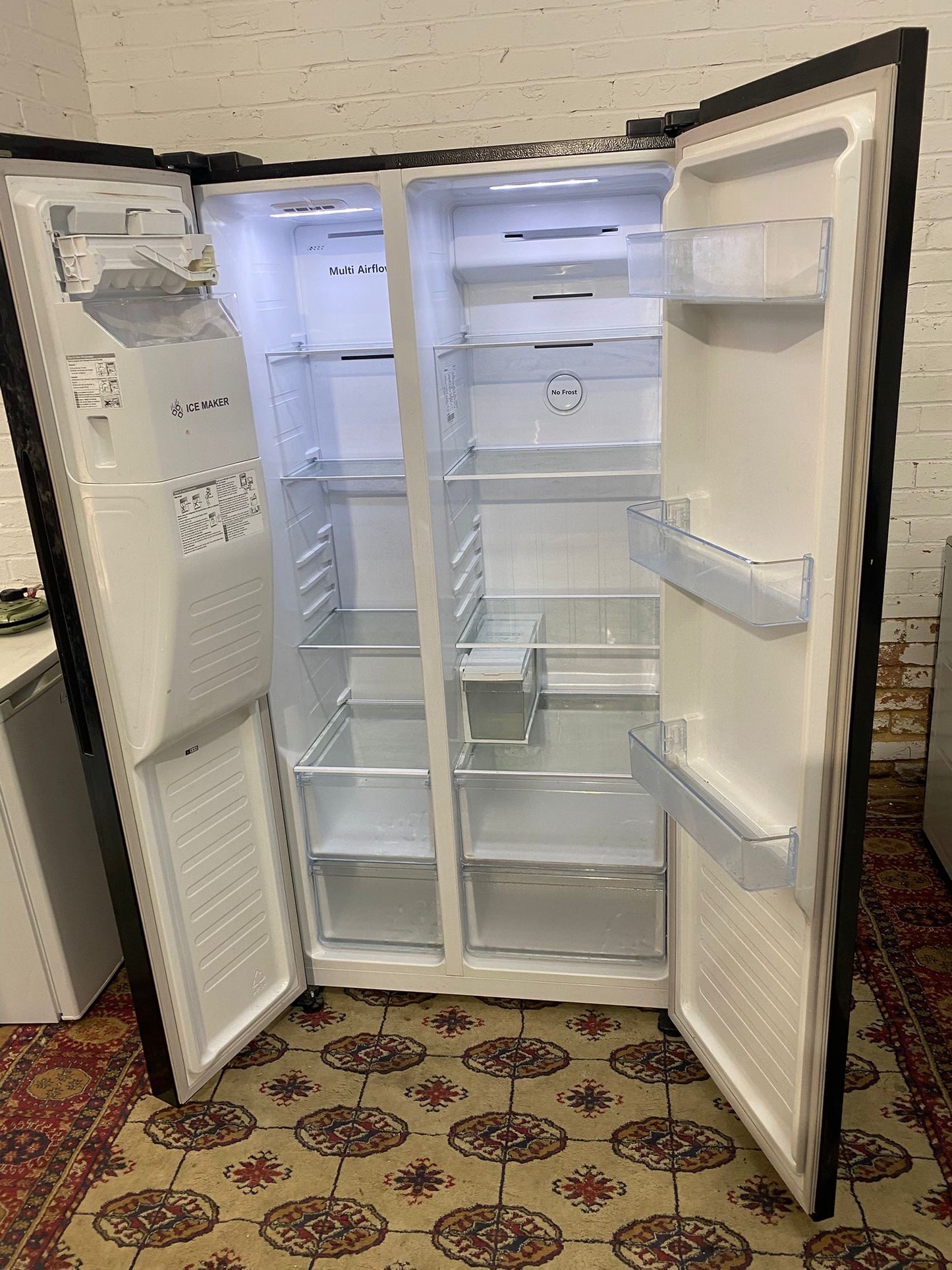 FridgeMaster Black Non Plumb American With IceMaker Fridge Freezer For Sale
