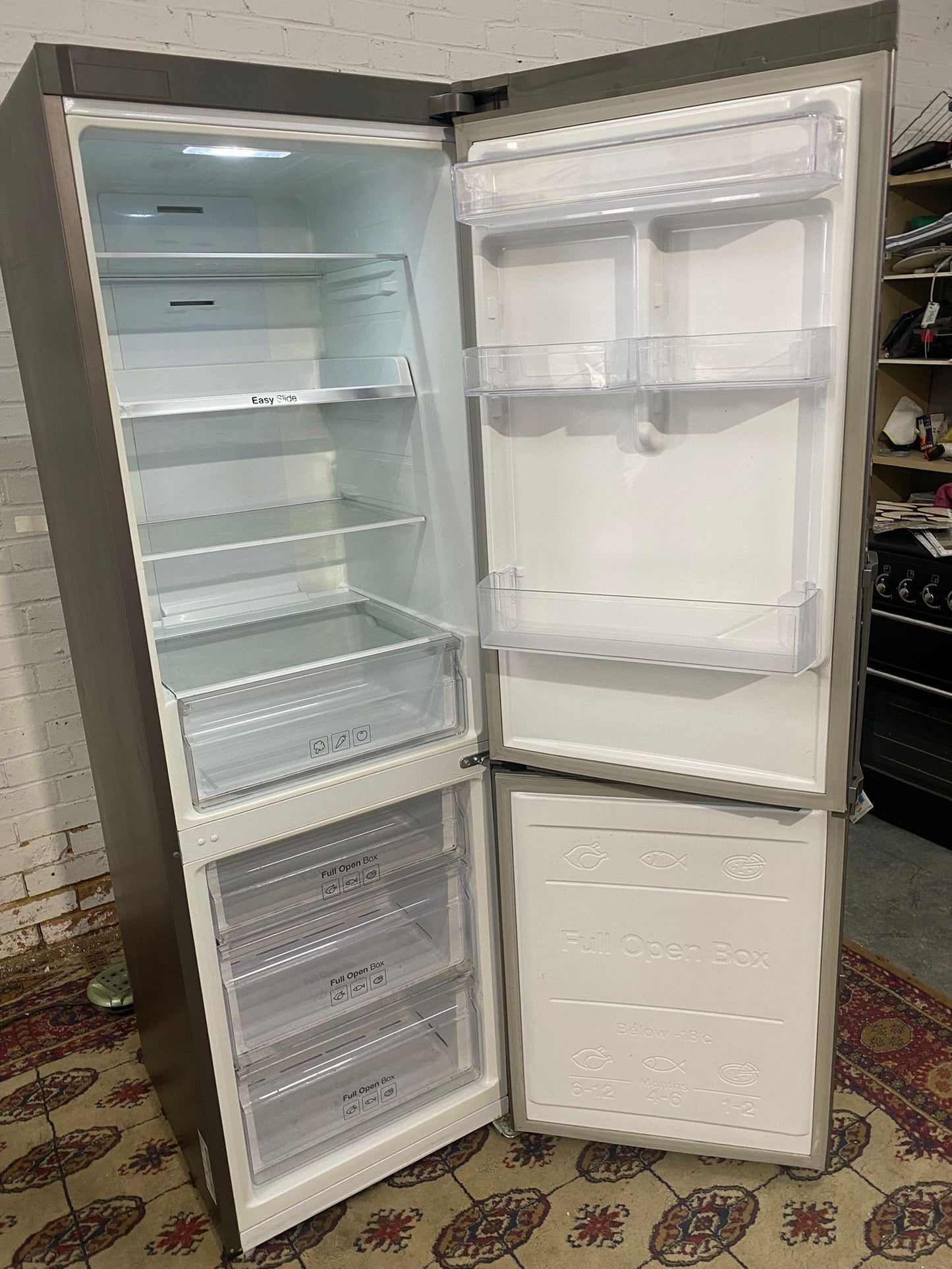 Samsung Digital Inverter Fridge Freezer For Sale