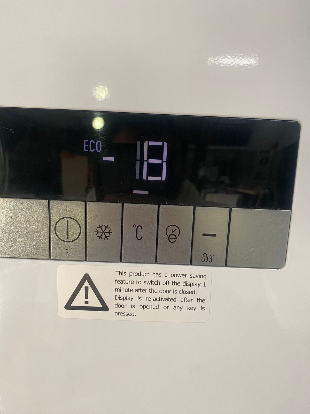 185CM Tall Grundin Standing Freezer