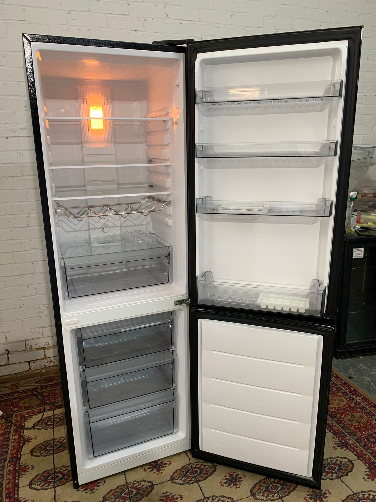 Daewoo Black Fridge Freezer For Sale