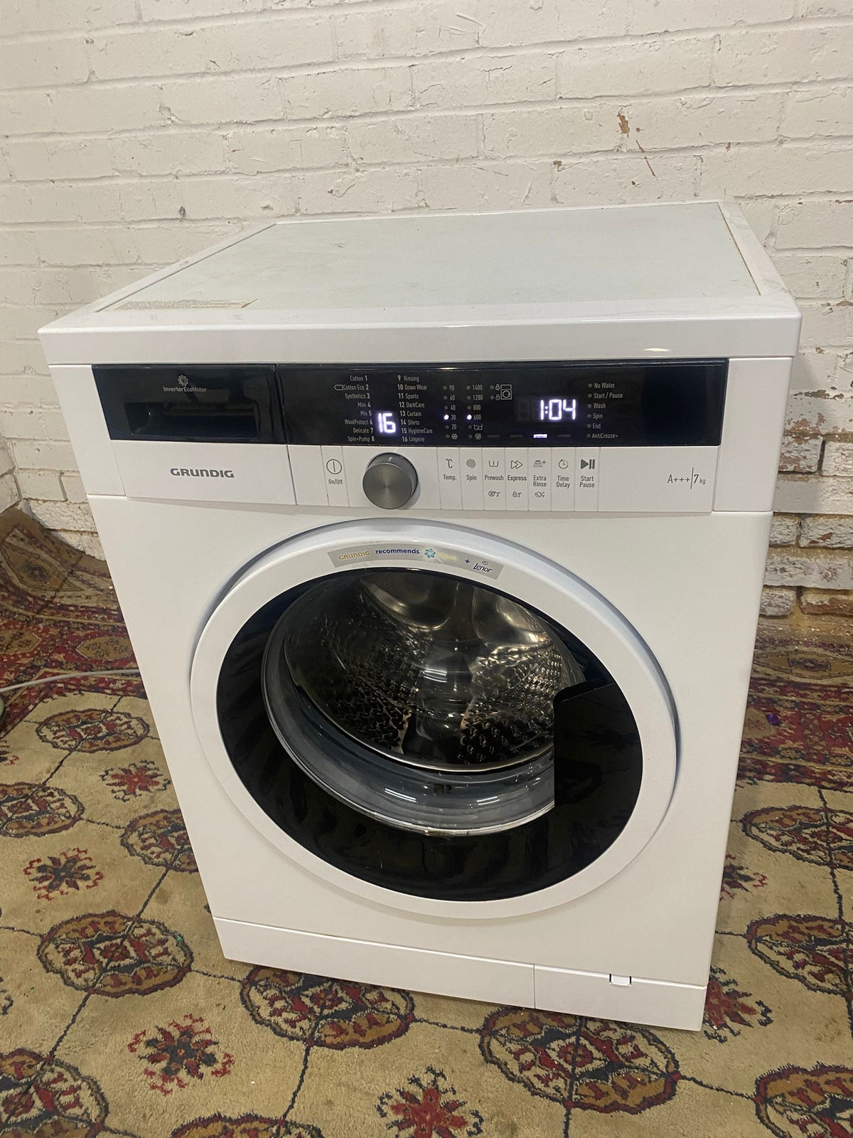 Fully Digital Grundin Washing Machine