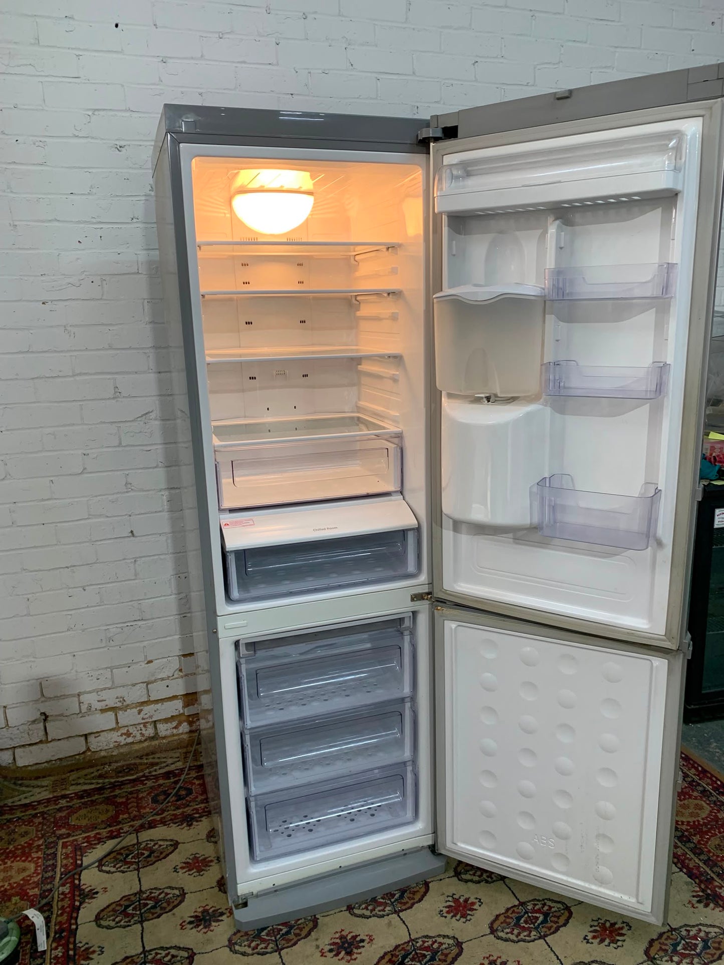 192CM Tall Samsung Grey Fridge Freezer For Sale
