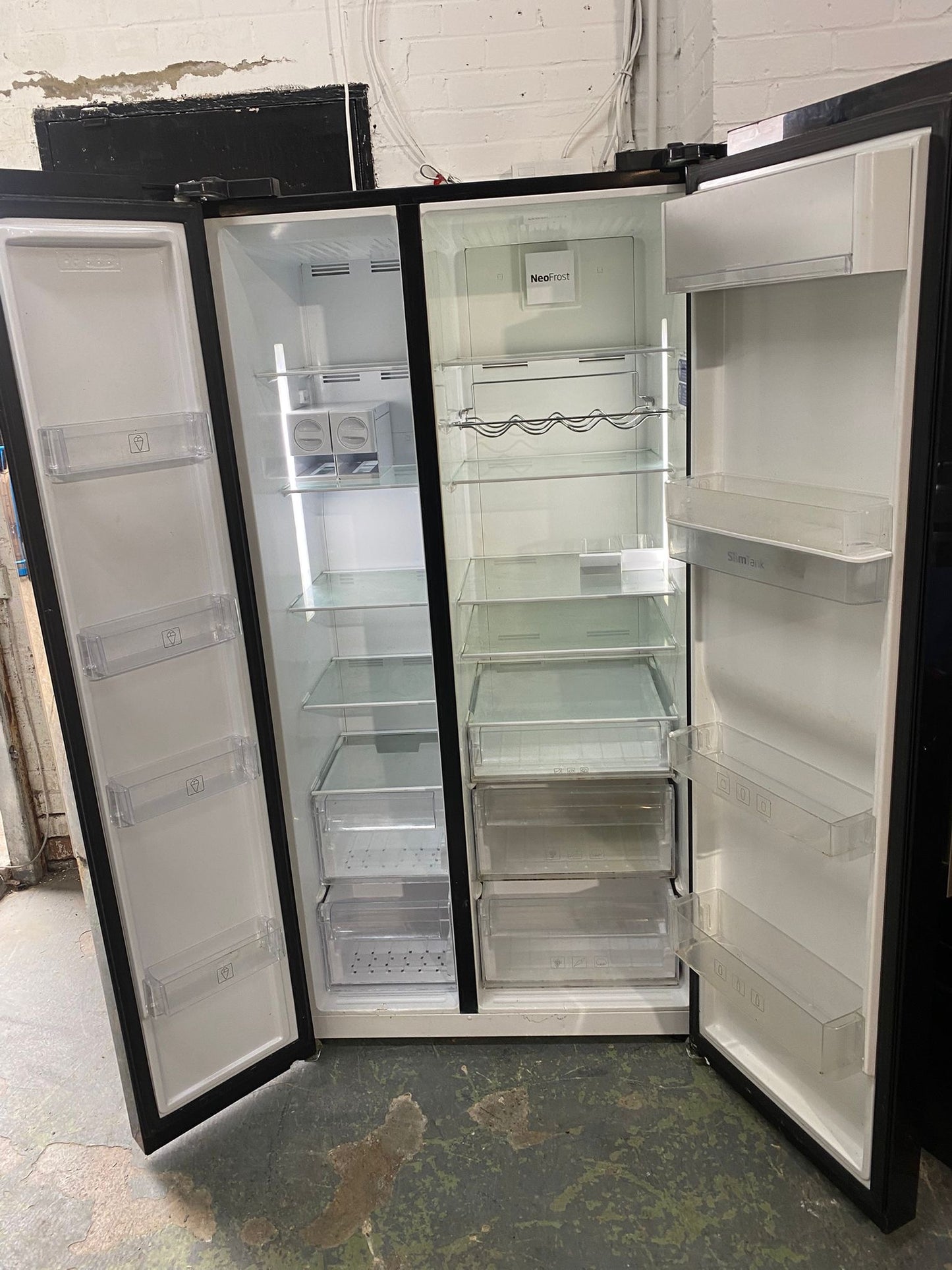 Beko Black American Fridge Freezer With Water Dispenser For Sale