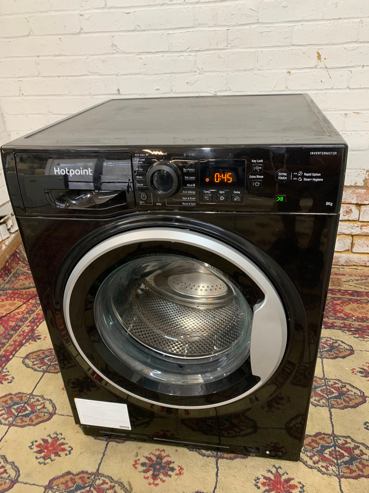 HotPoint Black 8KG Washing Machine