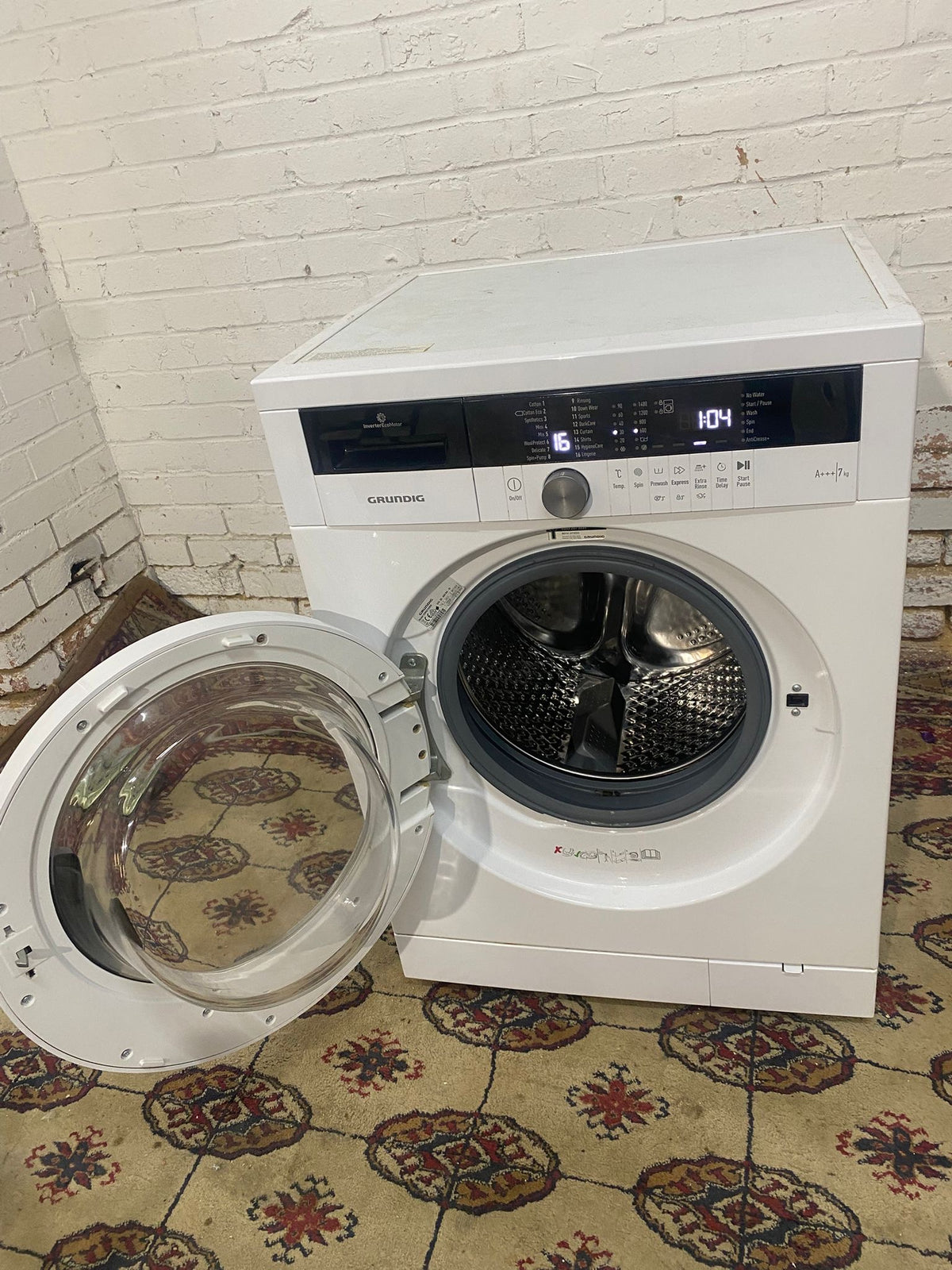 Fully Digital Grundin Washing Machine