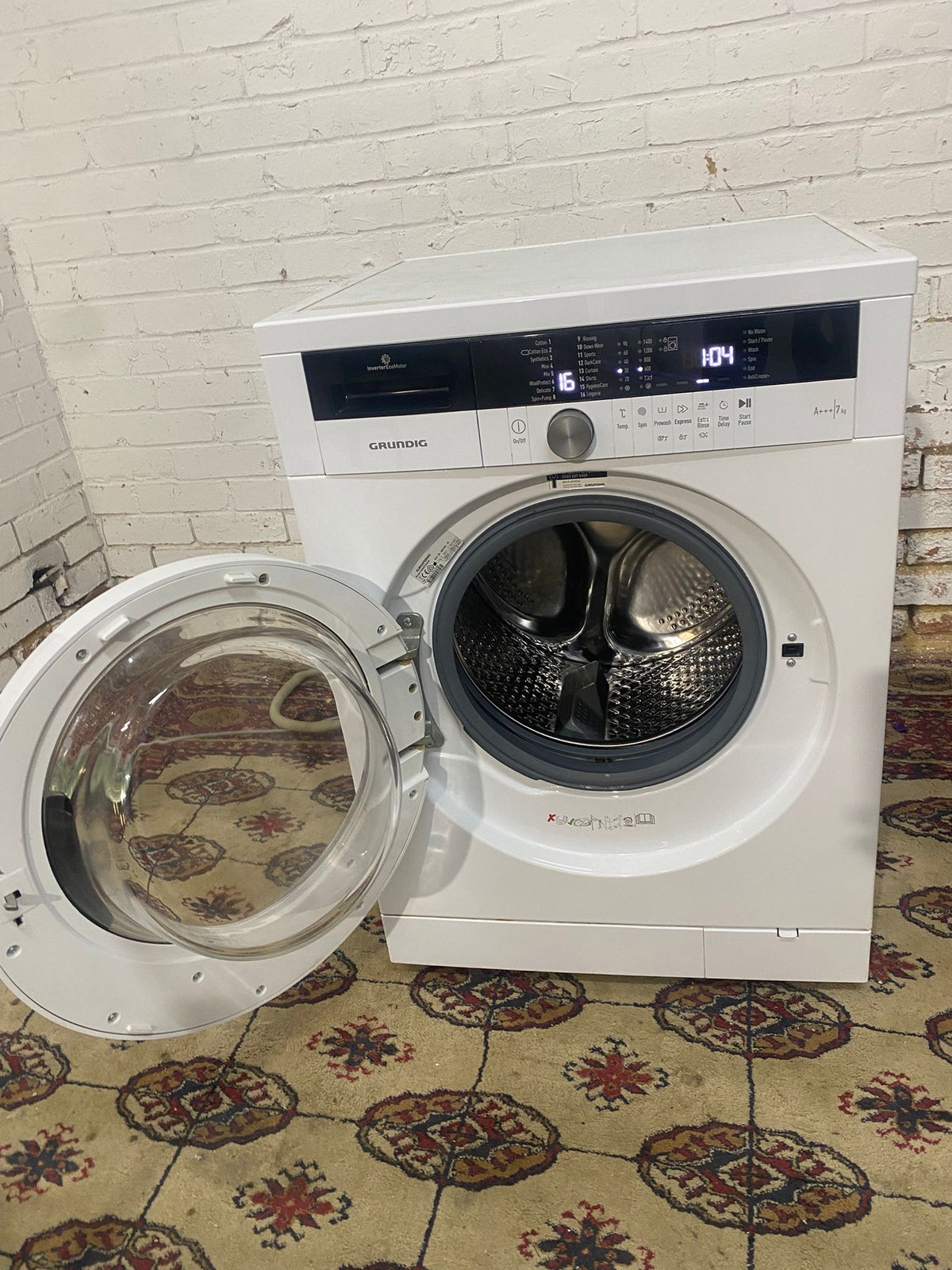 Fully Digital Grundin Washing Machine