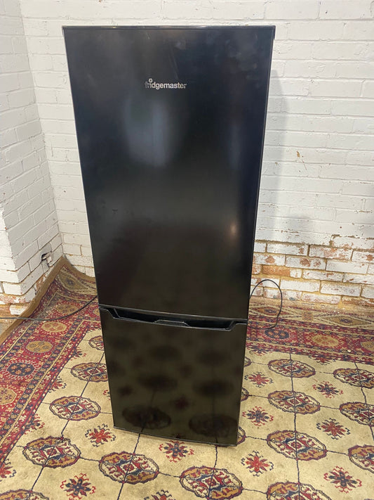 FridgeMaster Black Fridge Freezer For Sale
