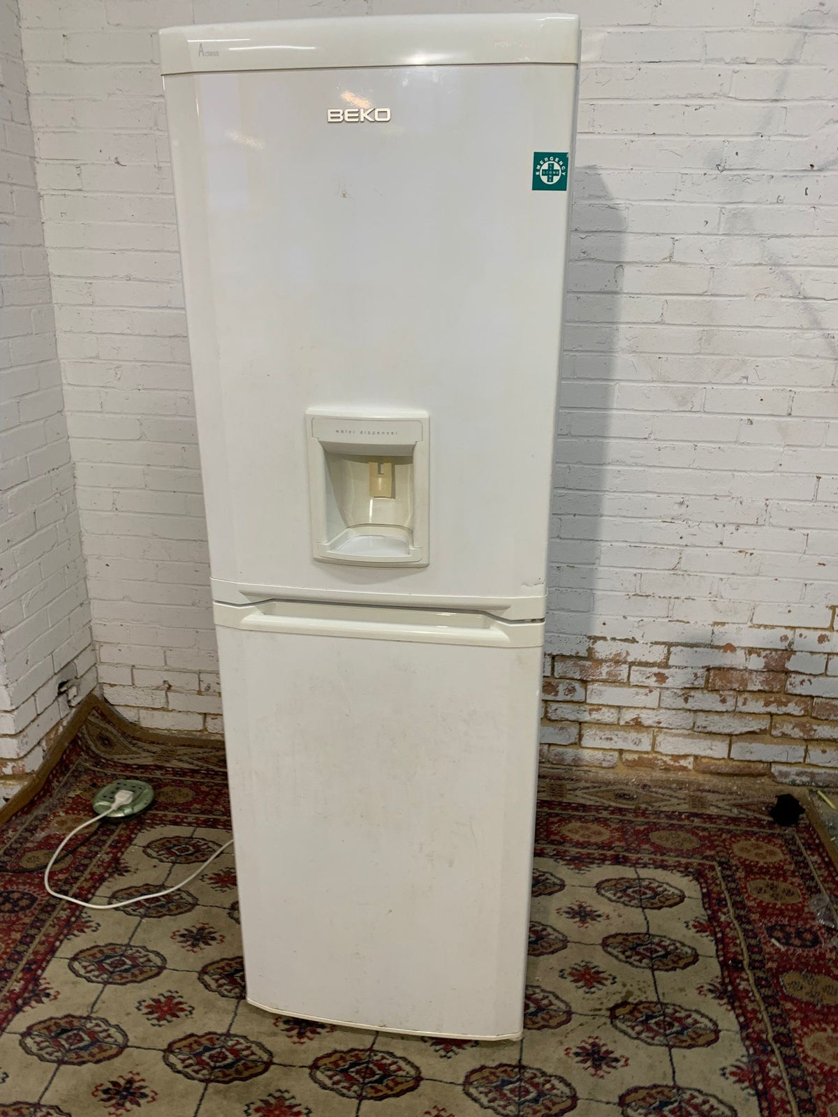 180CM Tall Beko White Fridge Freezer