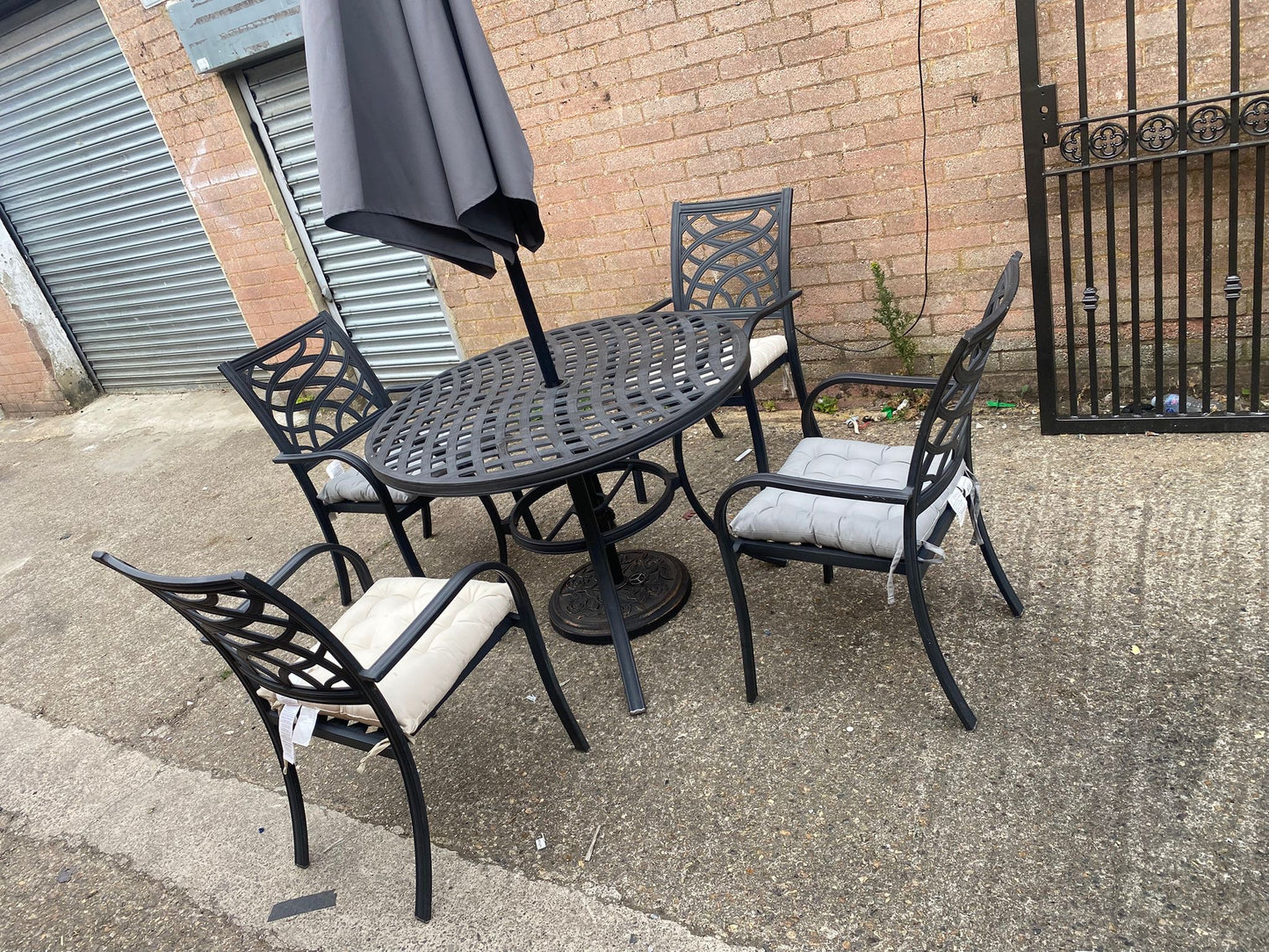 Beautiful Branded Garden Patio Set