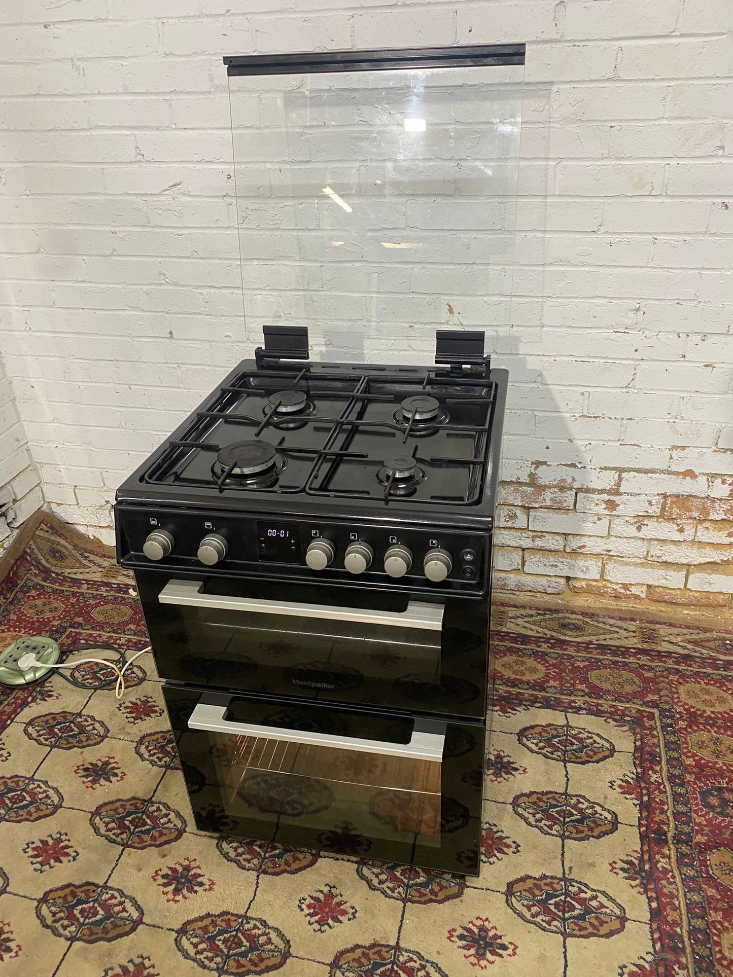 Black 60 CM Gas Cooker With Oven/Grill For Sale