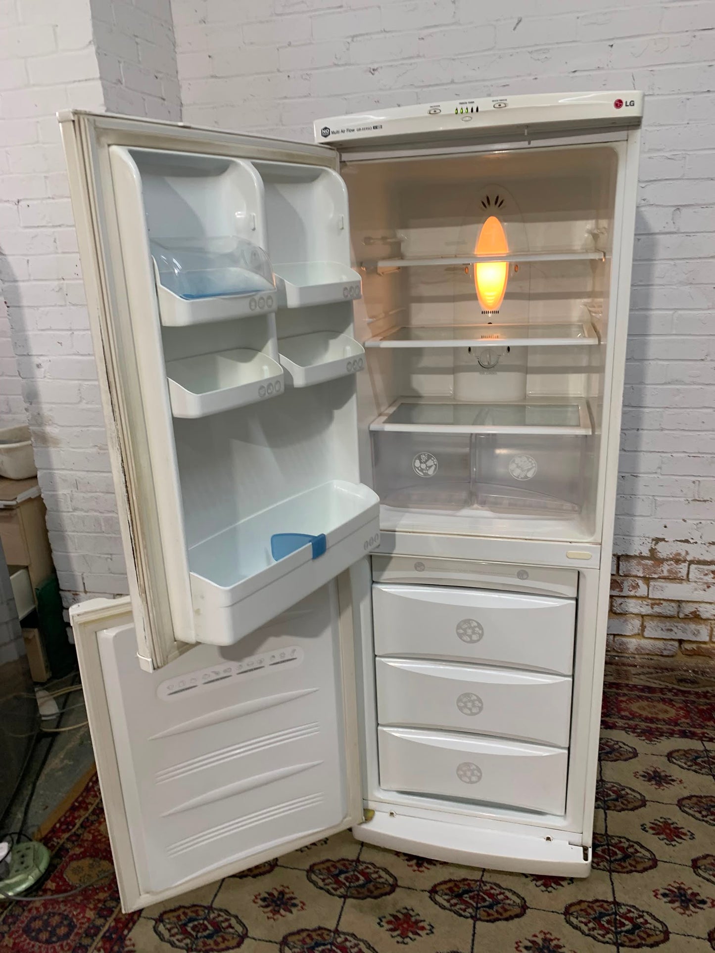 170CM High LG Fridge Freezer For Sale