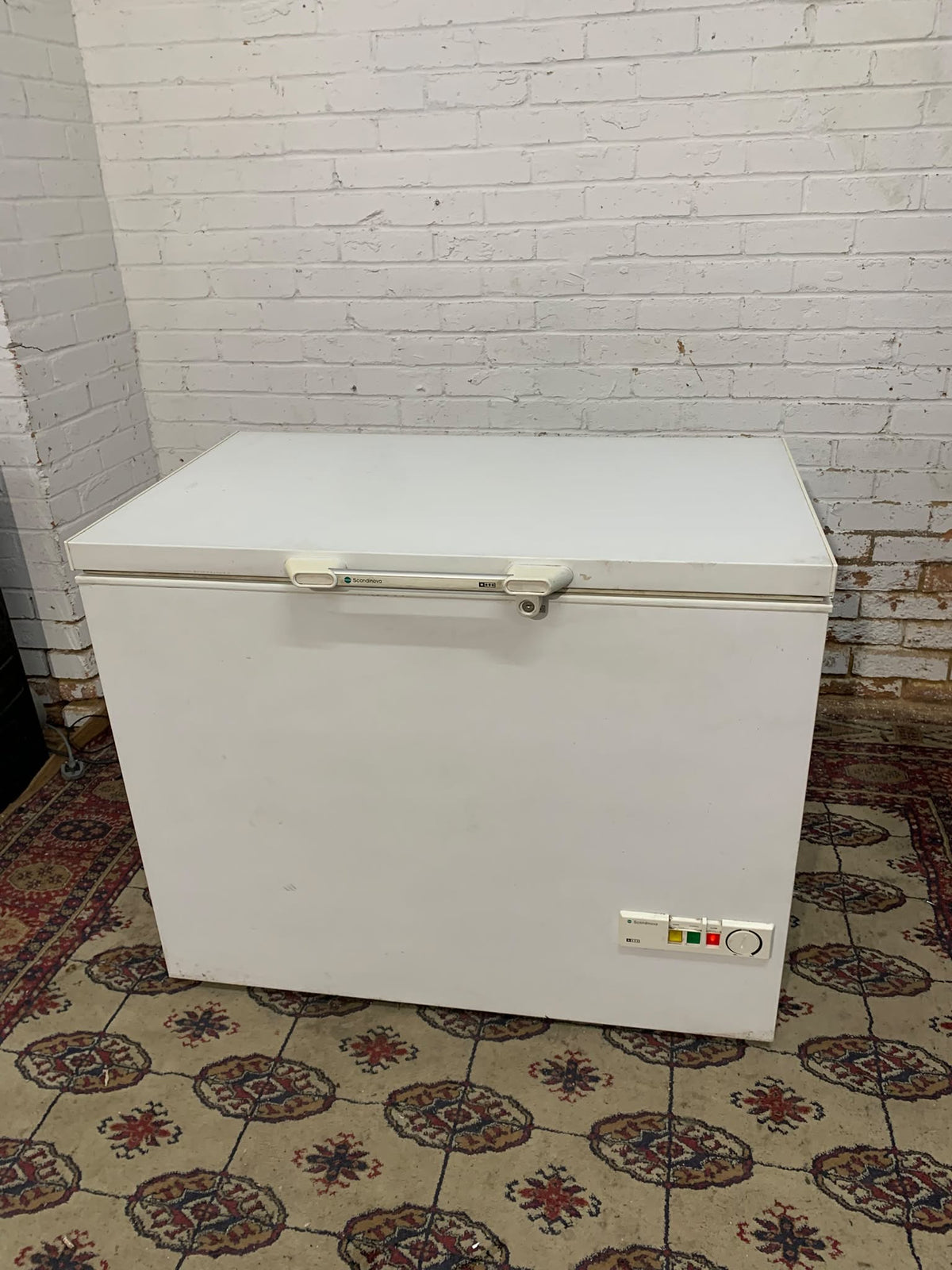 290L Chest Freezer Frost Free