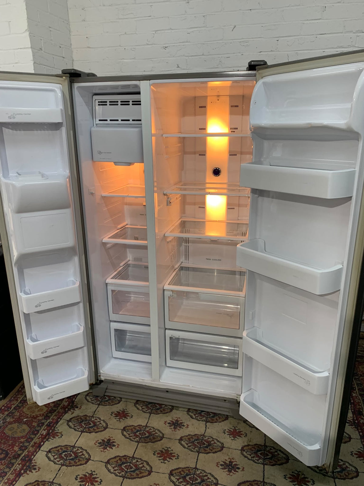 Samsung Ice-maker Water Dispenser American Fridge Freezer