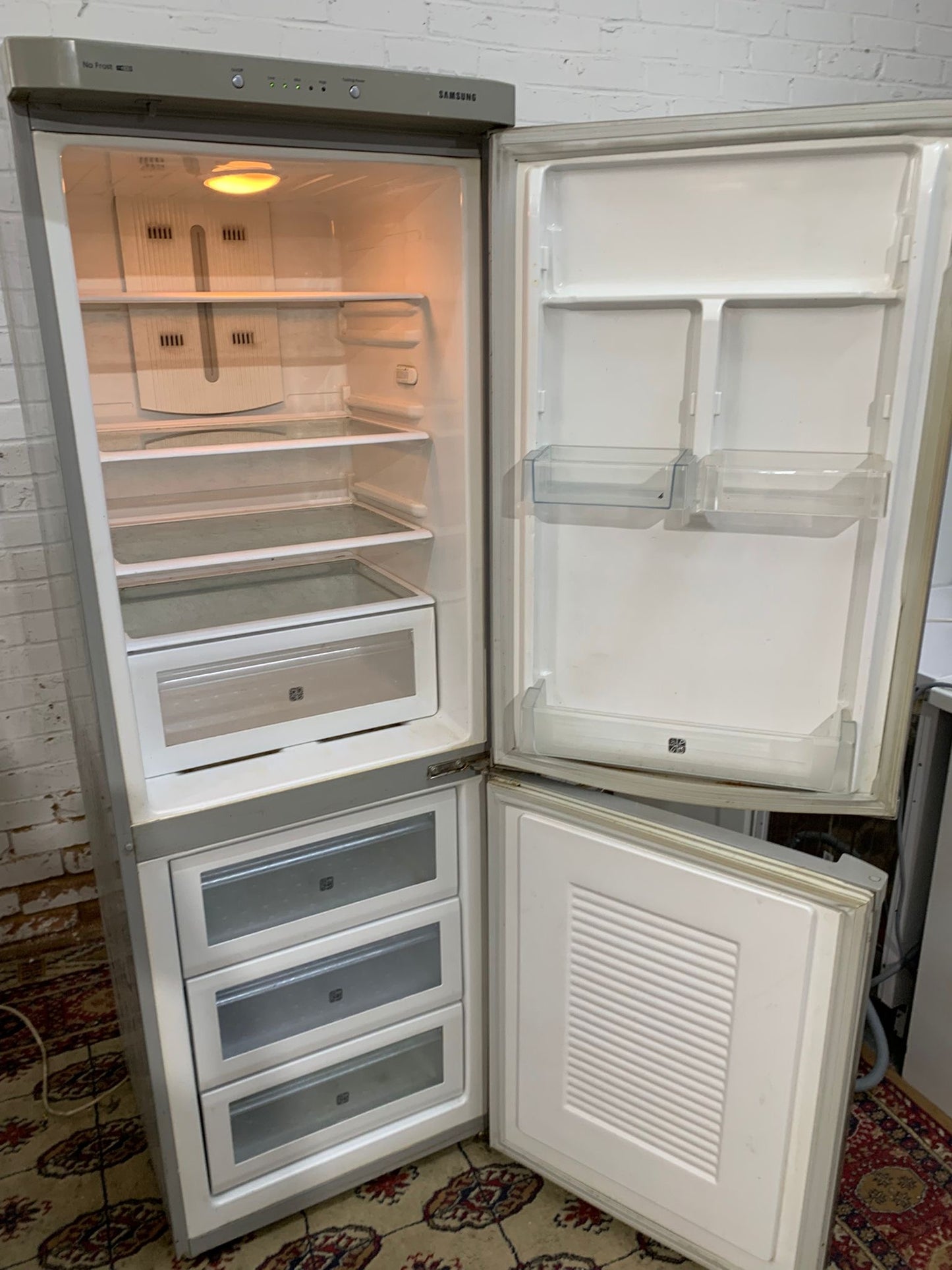 Samsung Grey Fridge Freezer For Sale