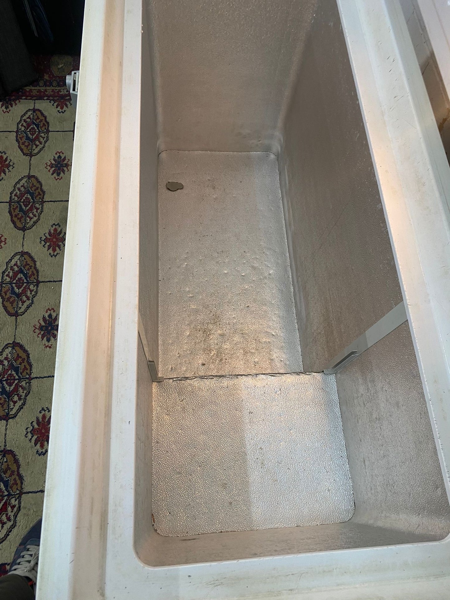 Whirlpool 290L Chest Freezer For Sale