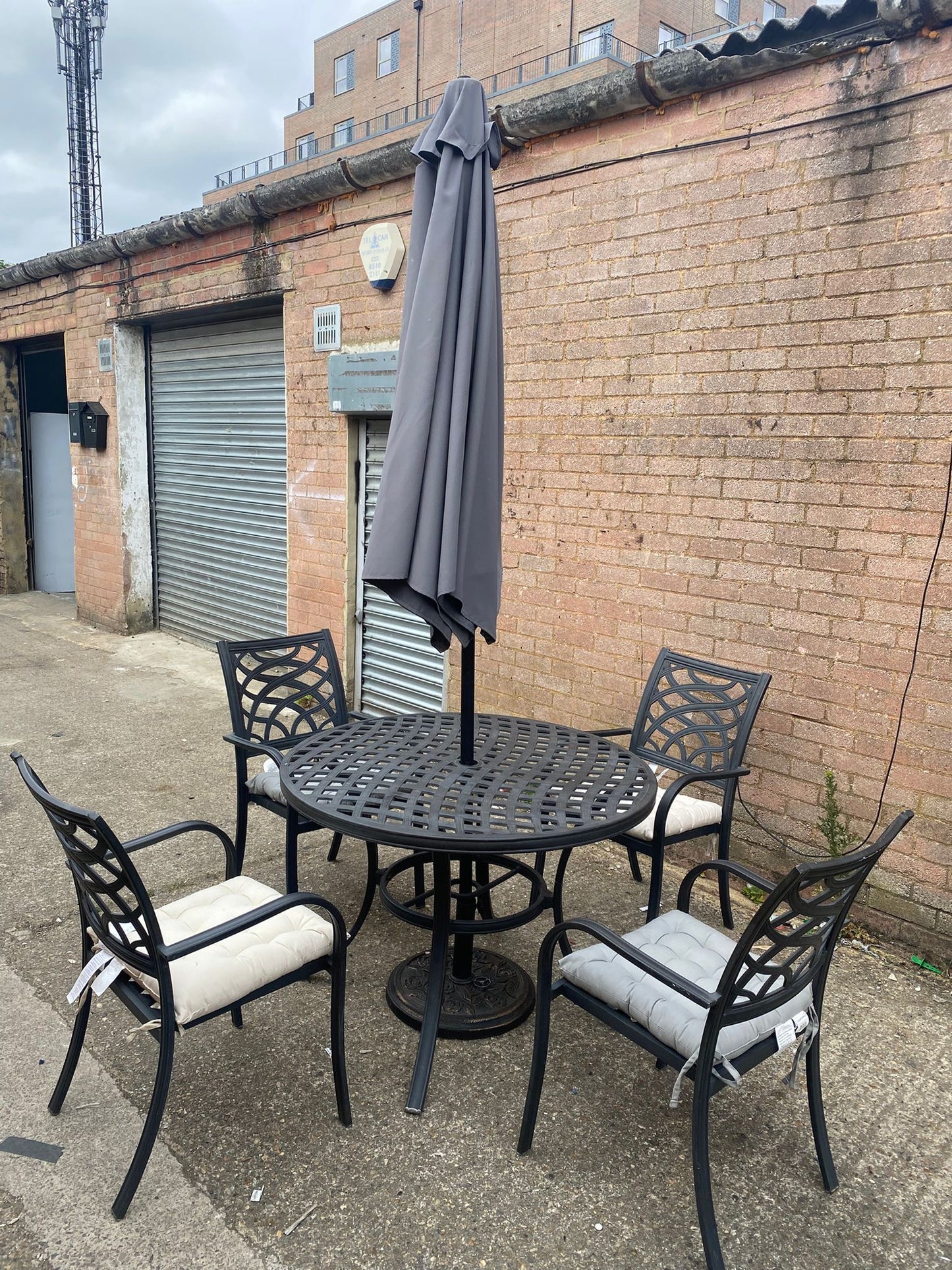 Beautiful Branded Garden Patio Set