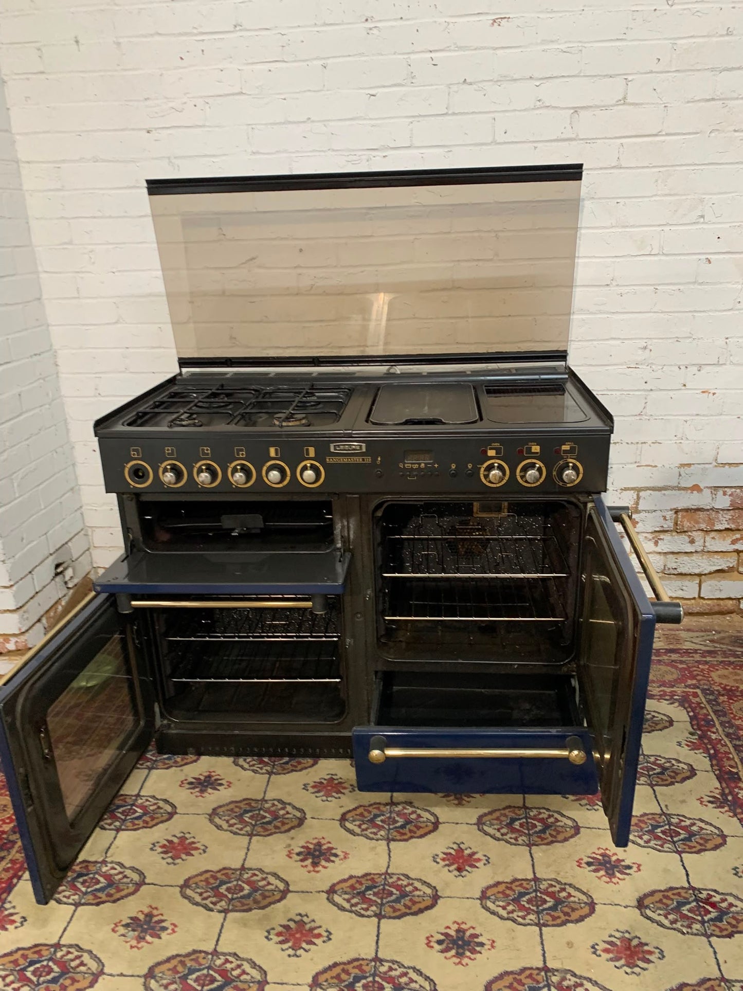RangeMaster 110 CM Gas Cooker With Double Oven/Grill For Sale