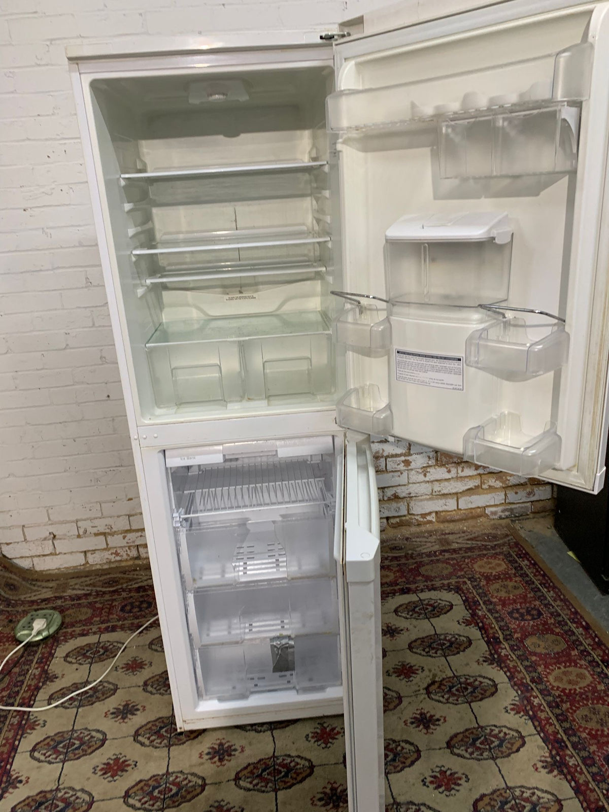 180CM Tall Beko White Fridge Freezer