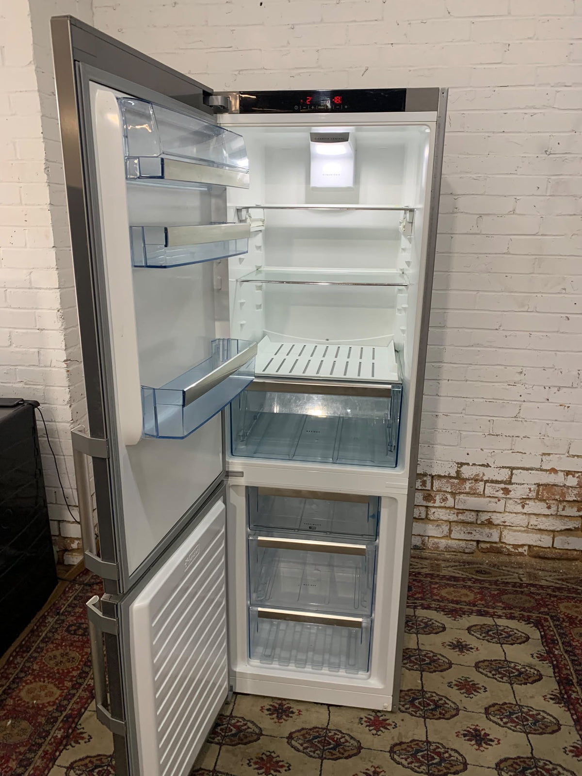 TopBrand AEG Stainless Steel Fridge Freezer