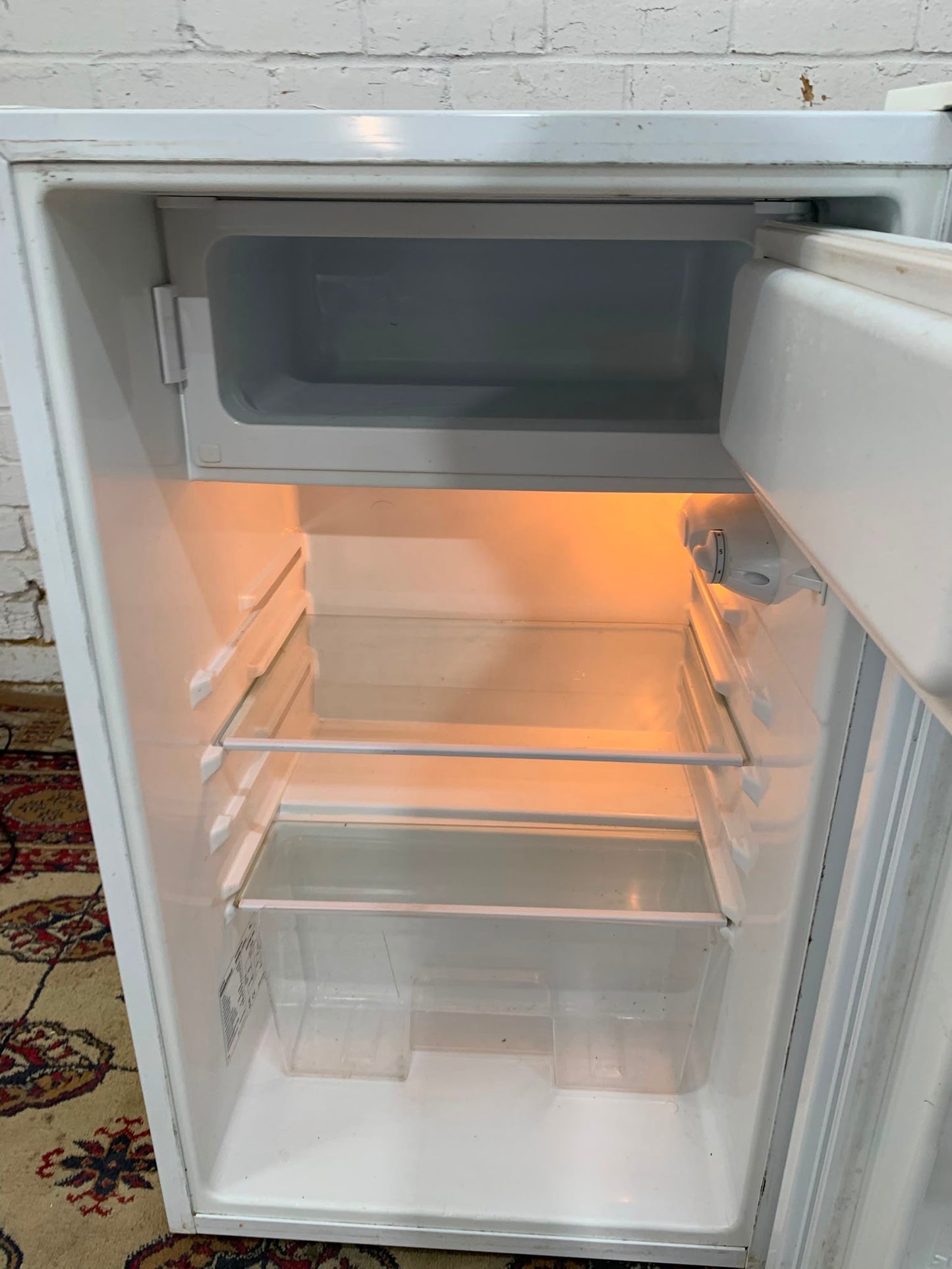 Curreys UnderCounter Fridge & Freezer On Top For Sale