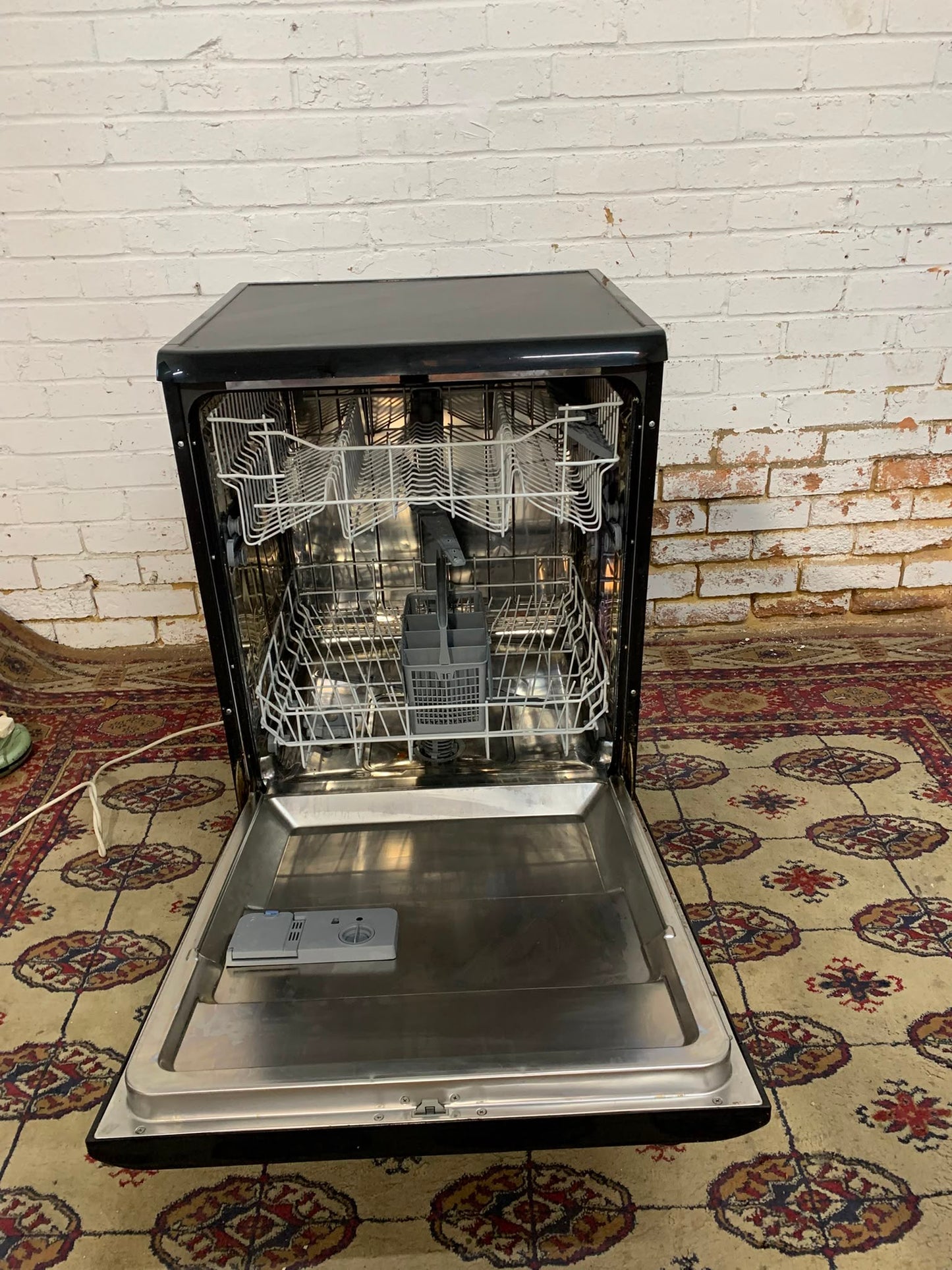 Black 60CM DishWasher For Sale