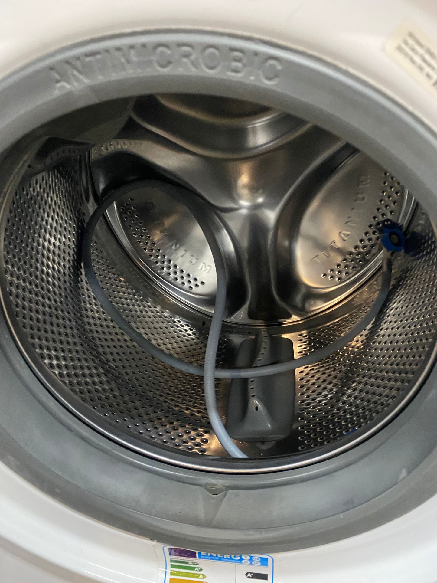 HotPoint 10KG Washing Machine For Sale