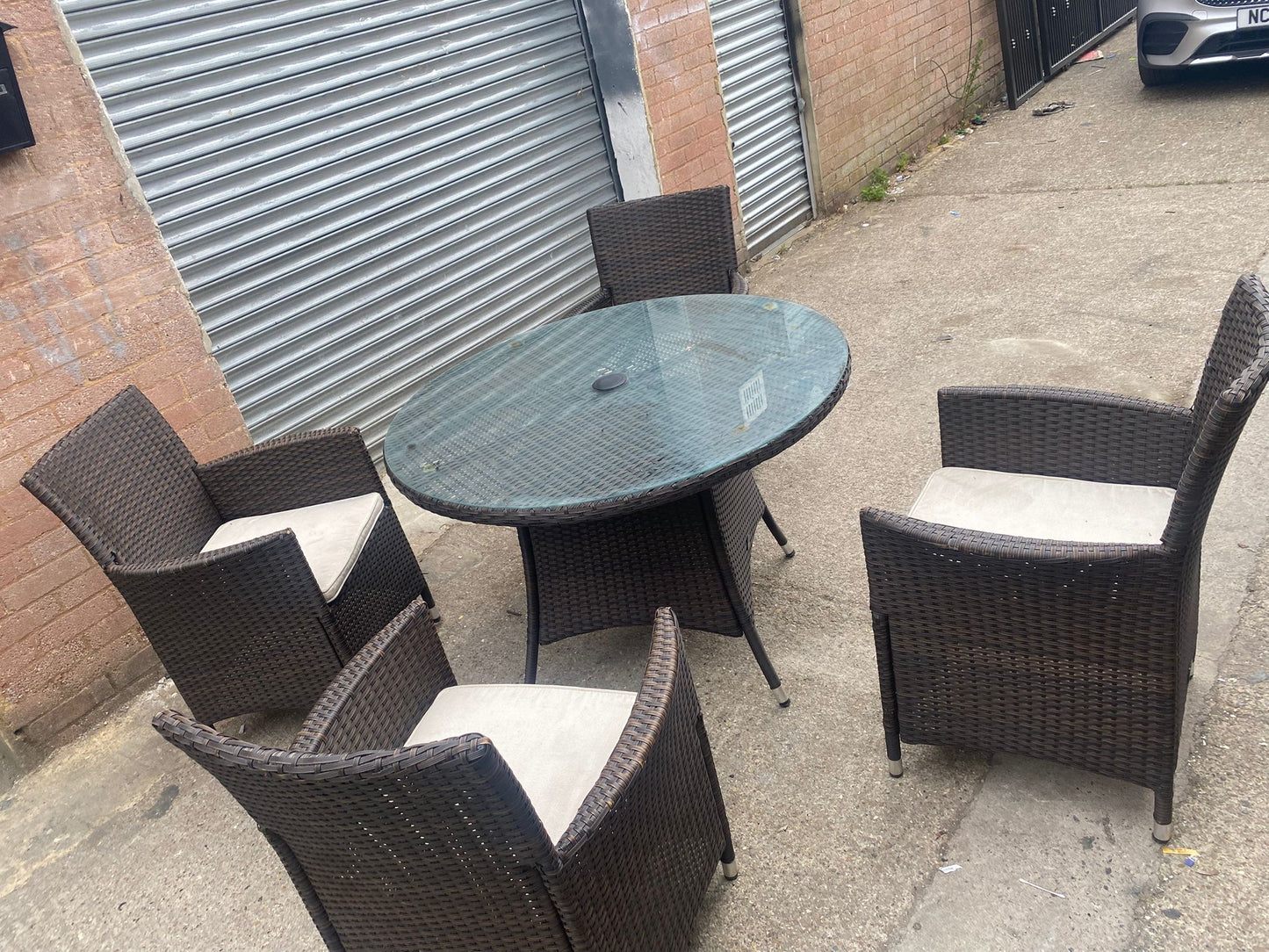 TopBrand RoyalCraft Rattan Round Glass Table With 4 Matching Chairs For Sale