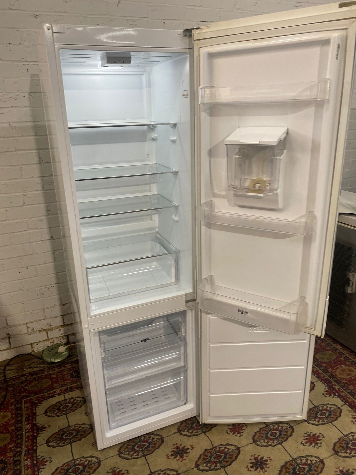 Tall Bush White Fridge Freezer With Water Dispenser For Sale