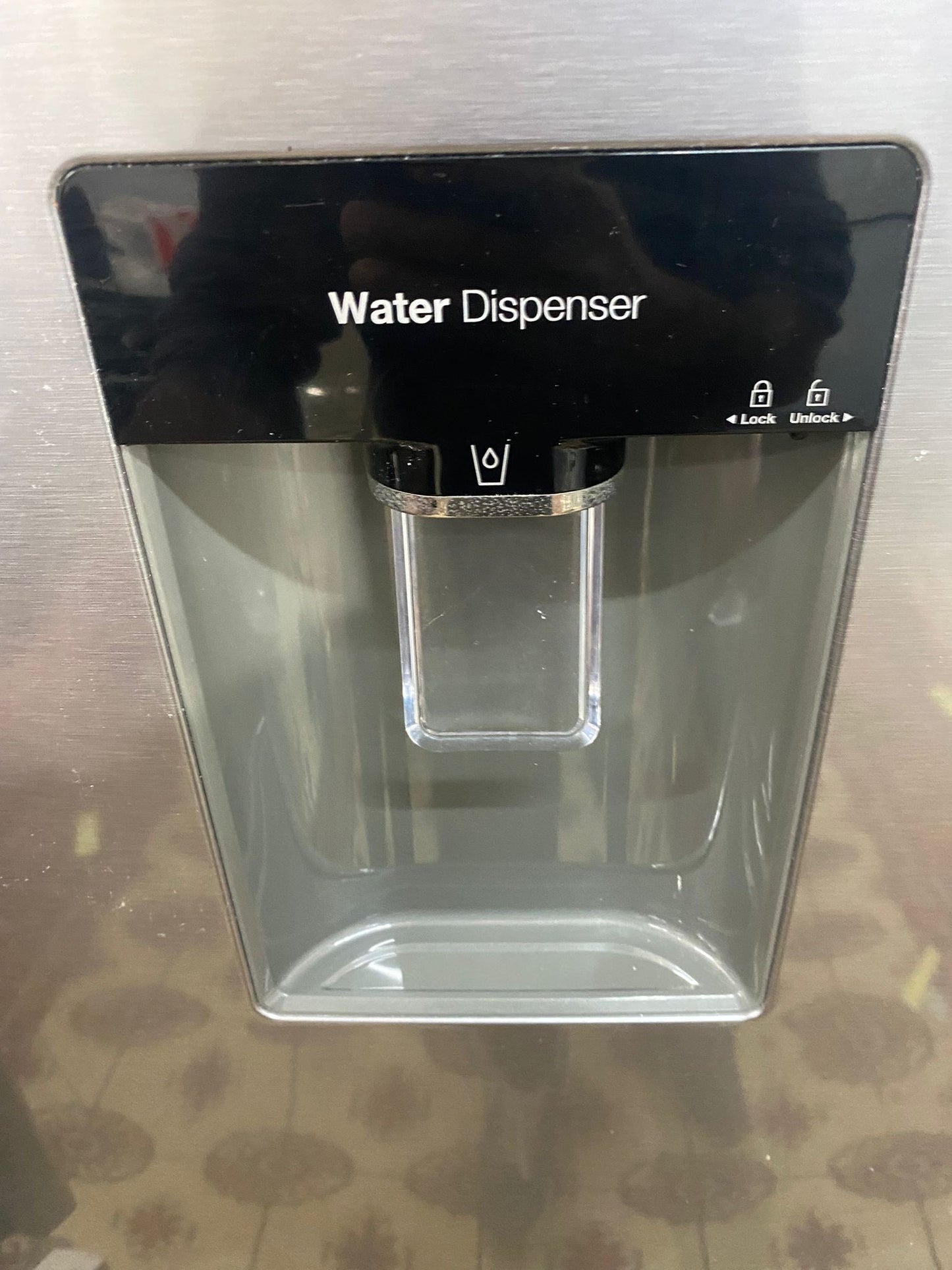 Samsung  Digital Inverter Silver Grey Water Dispenser Fridge Freezer For Sale