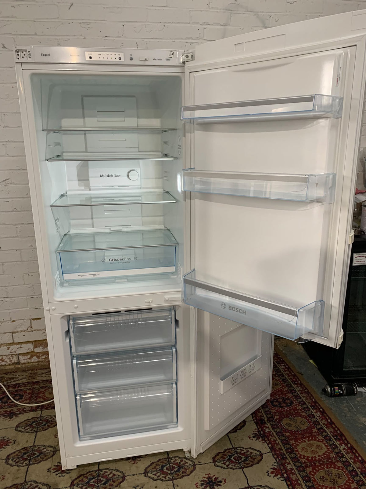170CM Tall Bosch  White Fridge Freezer