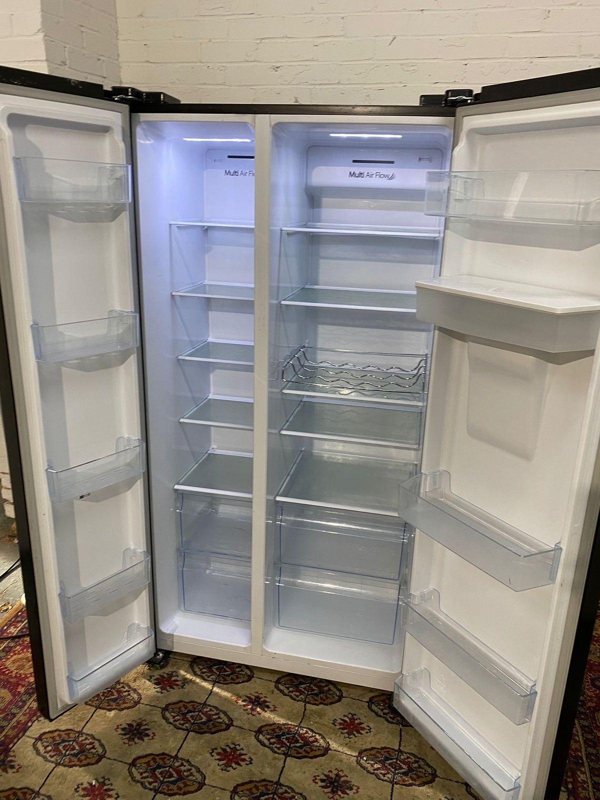 Hisense Black Double Door American Fridge Freezer