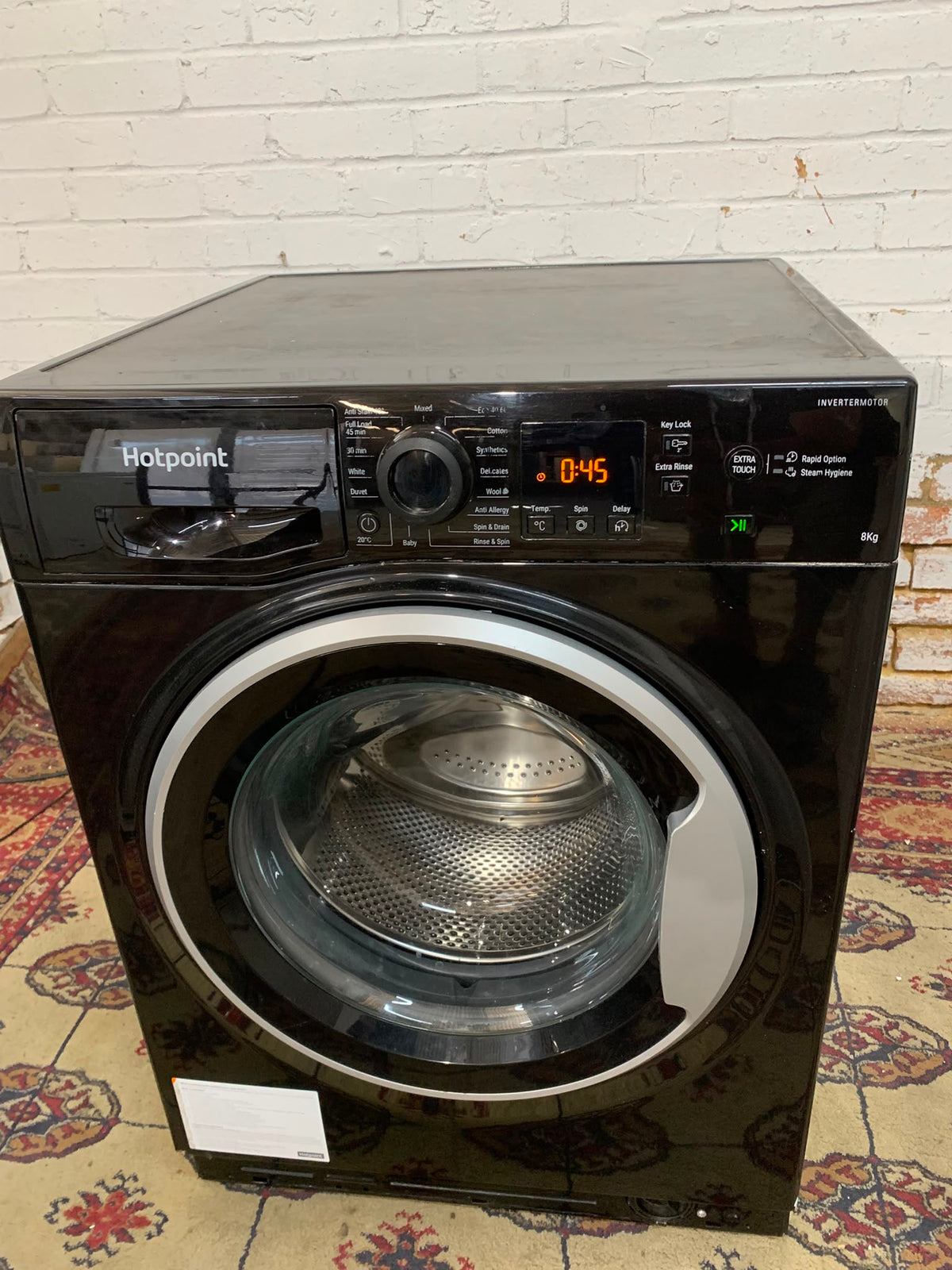 HotPoint Black 8KG Washing Machine