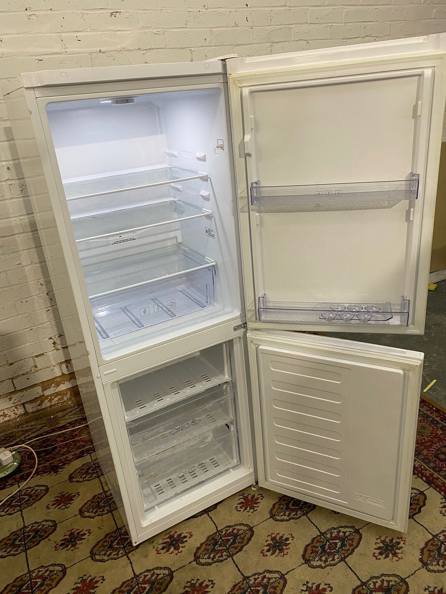 Beko White Fridge Freezer For Sale