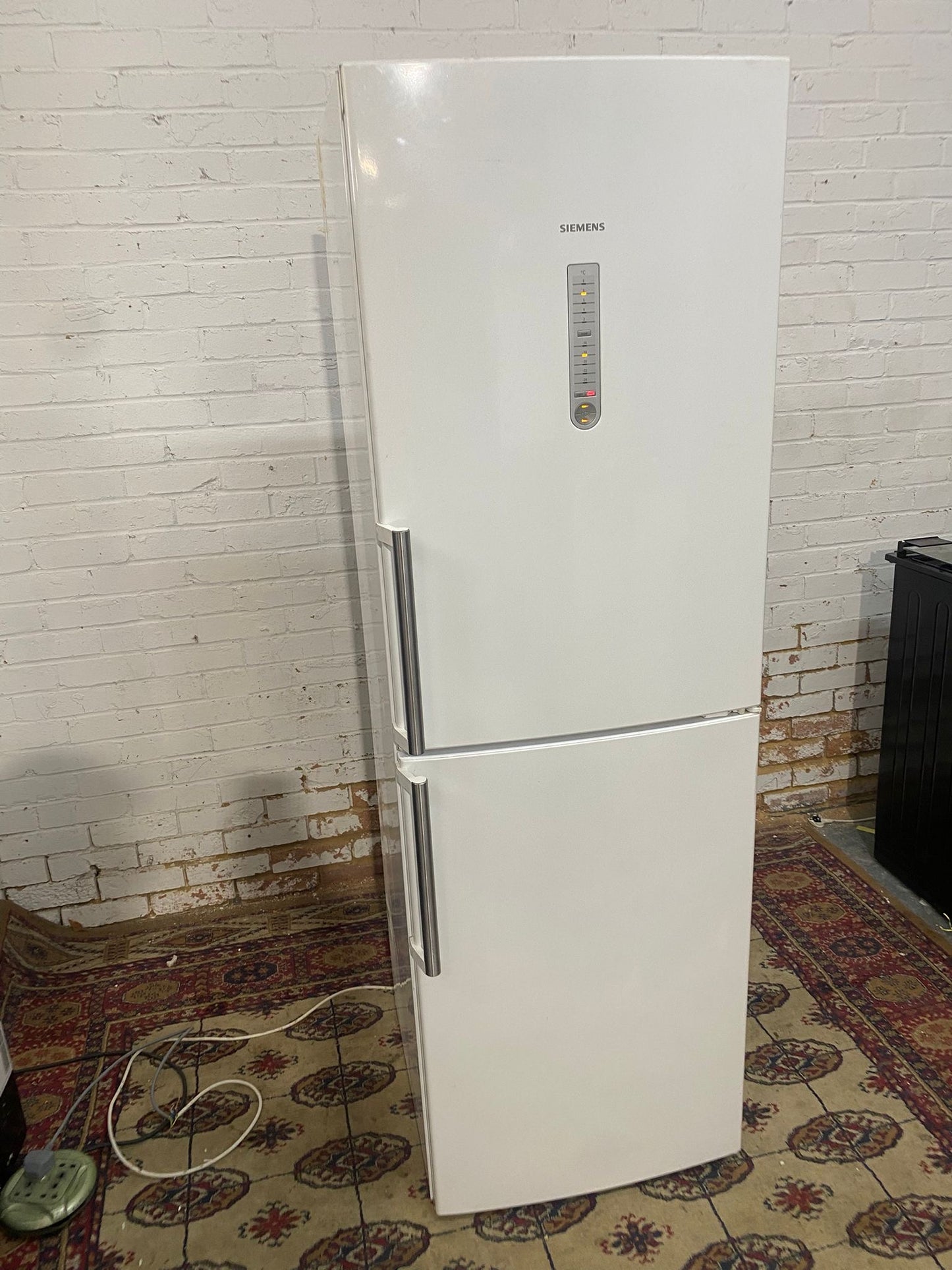 185CM Tall Siemens Fridge Freezer For Sale