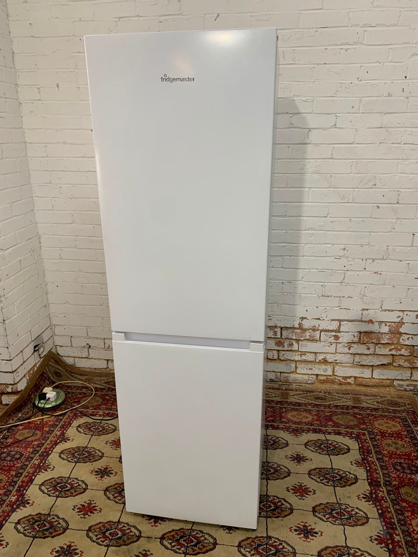 Tall 180CM FridgeMaster White Fridge Freezer For Sale
