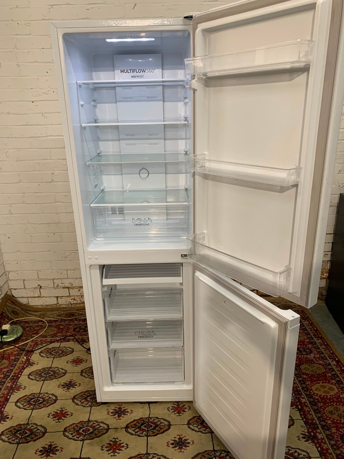 Tall 180CM FridgeMaster White Fridge Freezer For Sale