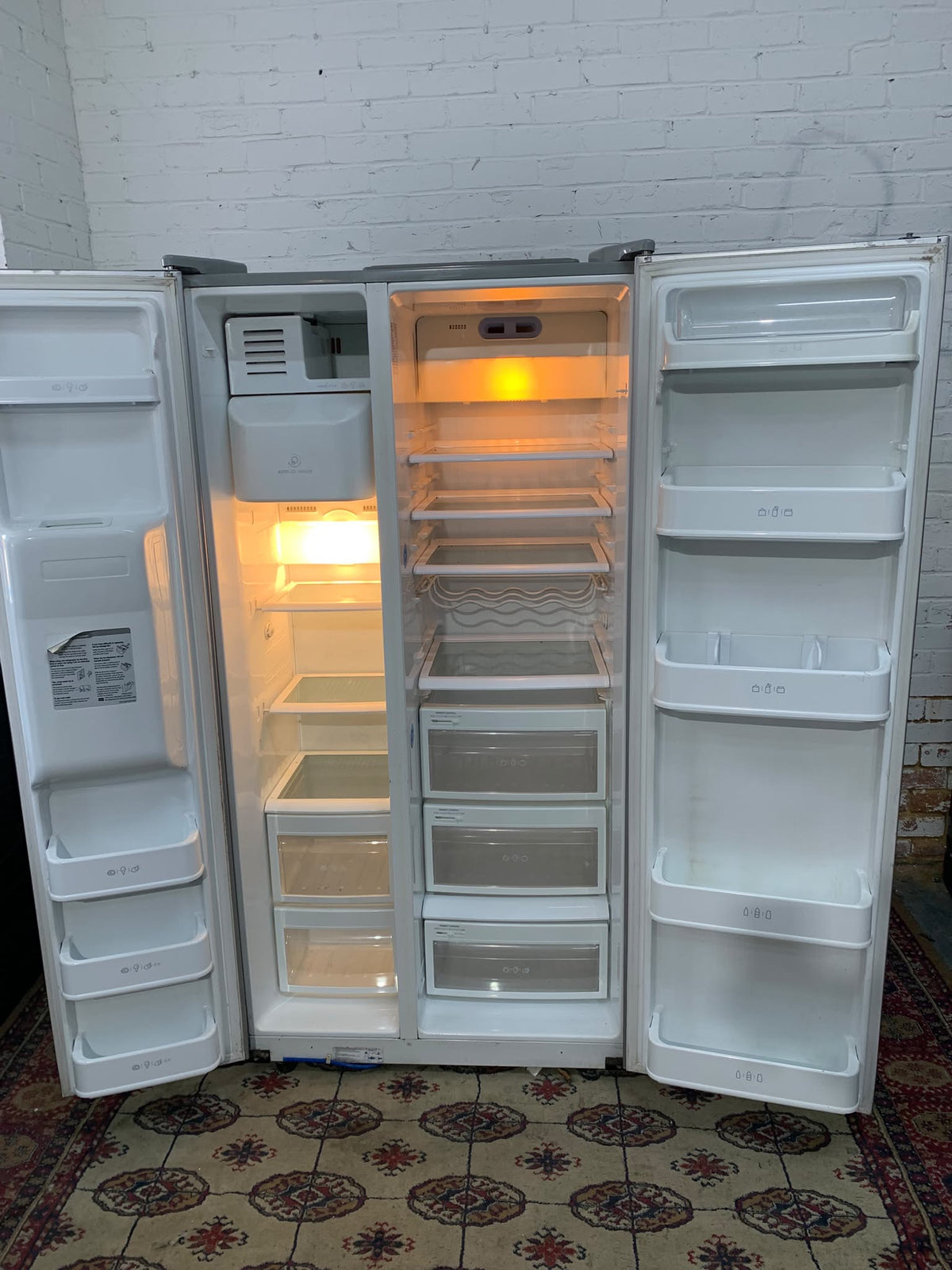LG Double Door American Plumb In Fridge Freezer