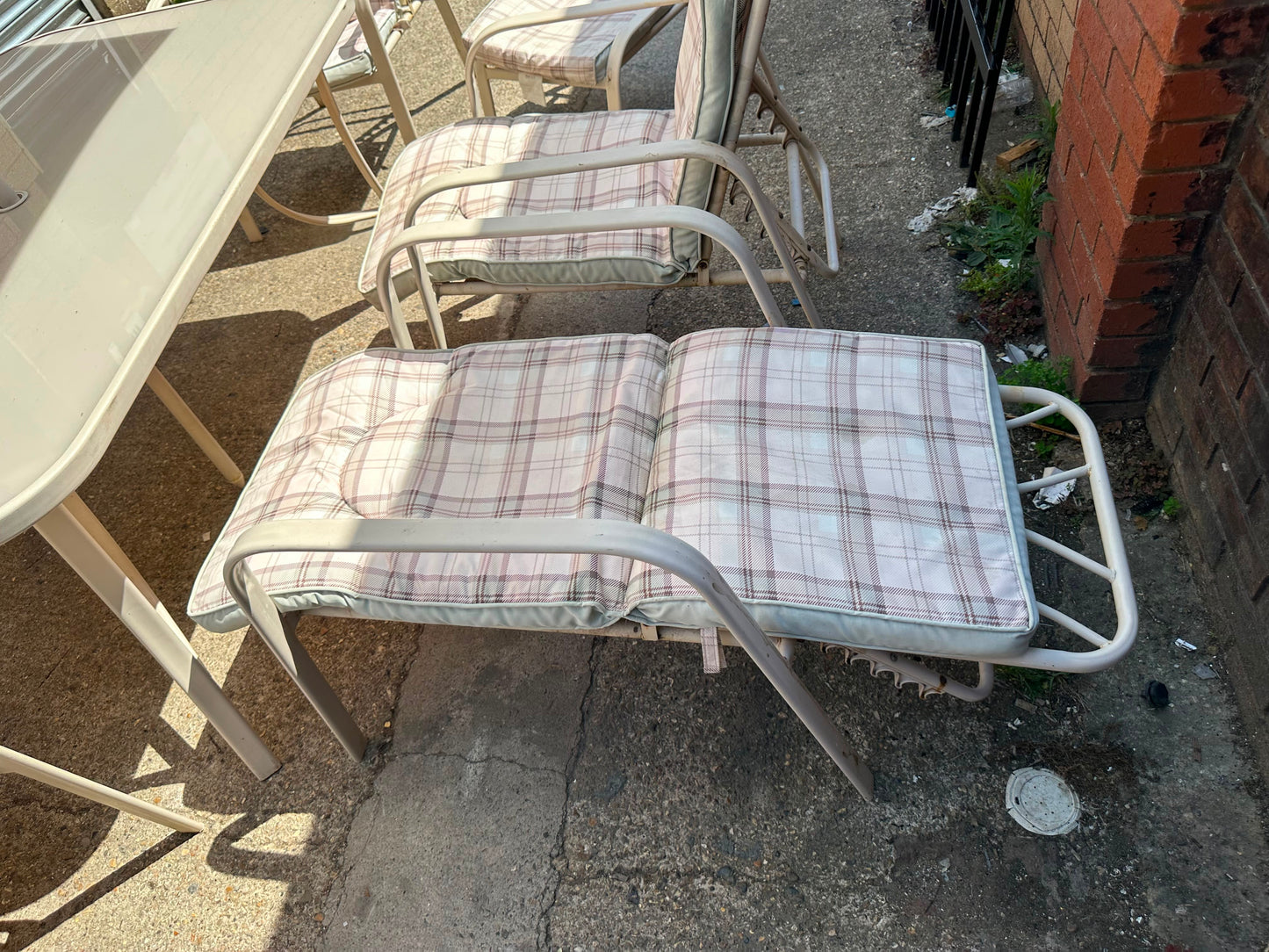 Garden 8 Seater & Umbrella Set For Sale