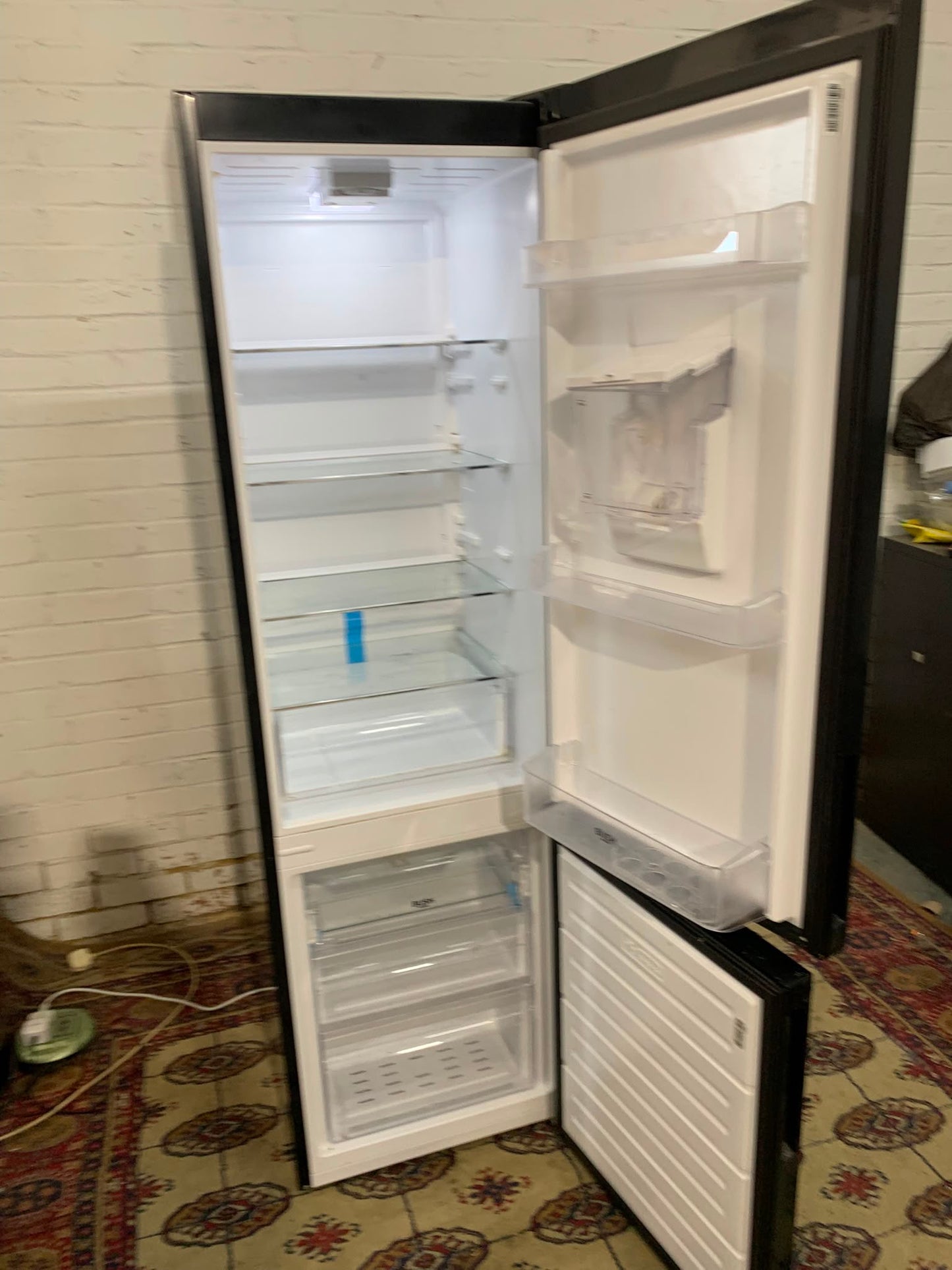 Tall 180CM Bush Black  Fridge Freezer With Water Dispenser For Sale