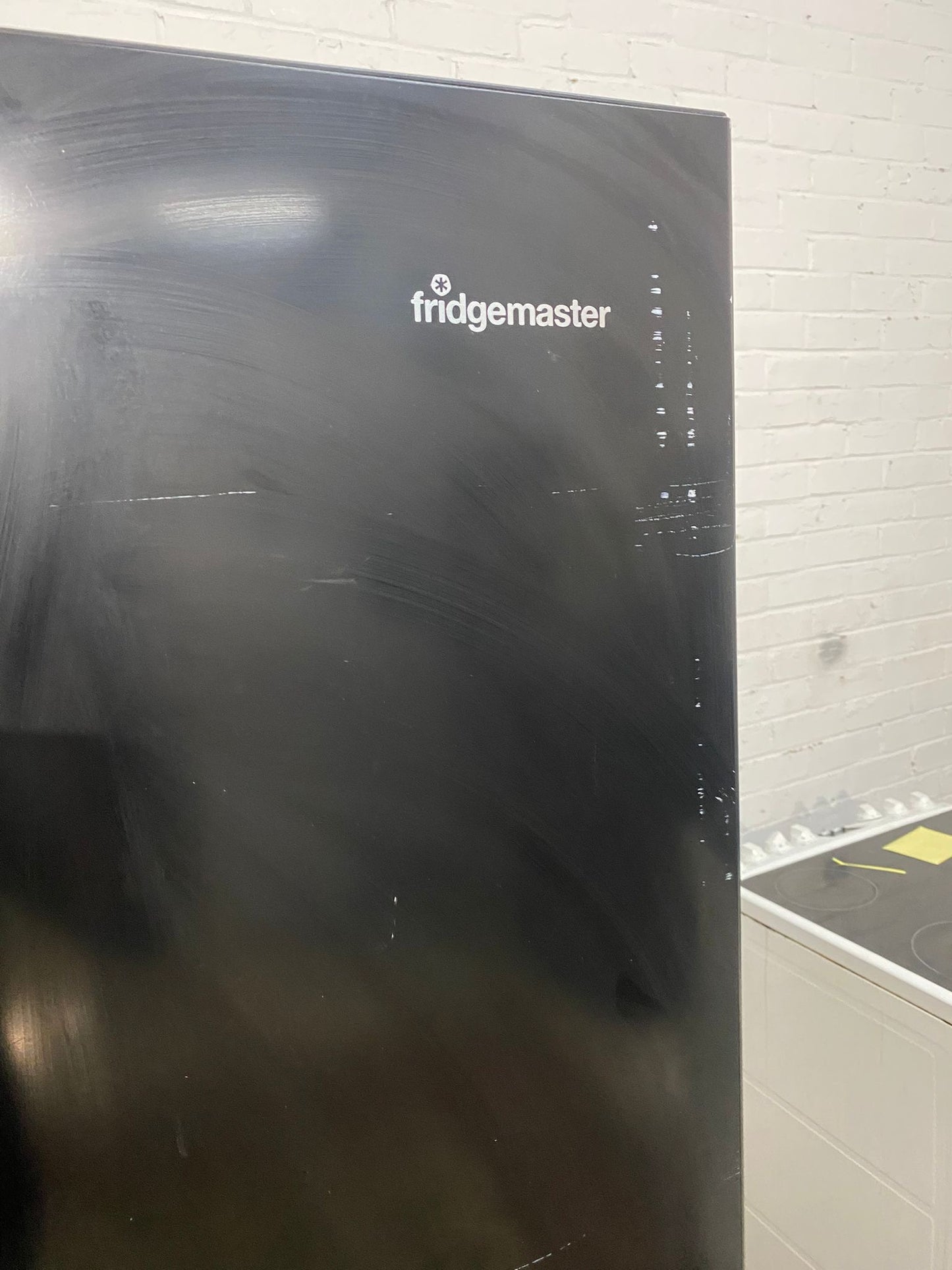 FridgeMaster Black Non Plumb American With IceMaker Fridge Freezer For Sale