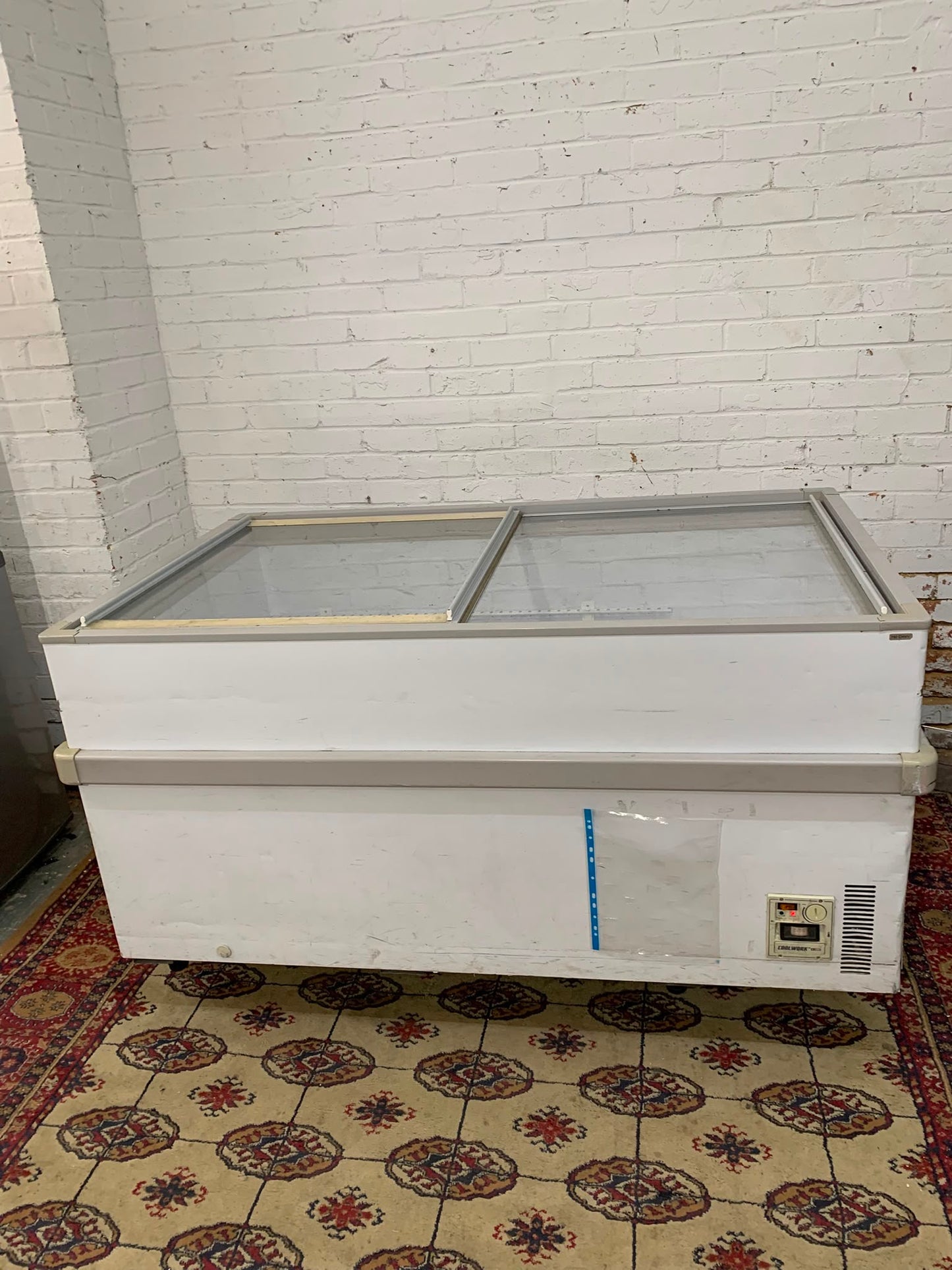 Long Commercial Glass Chest Freezer For Sale