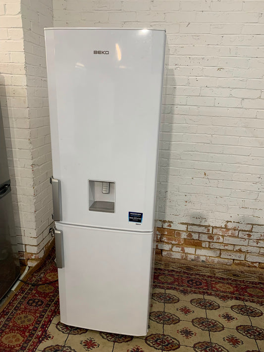 Beko White Fridge Freezer With Water Dispenser Fridge Freezer For Sale