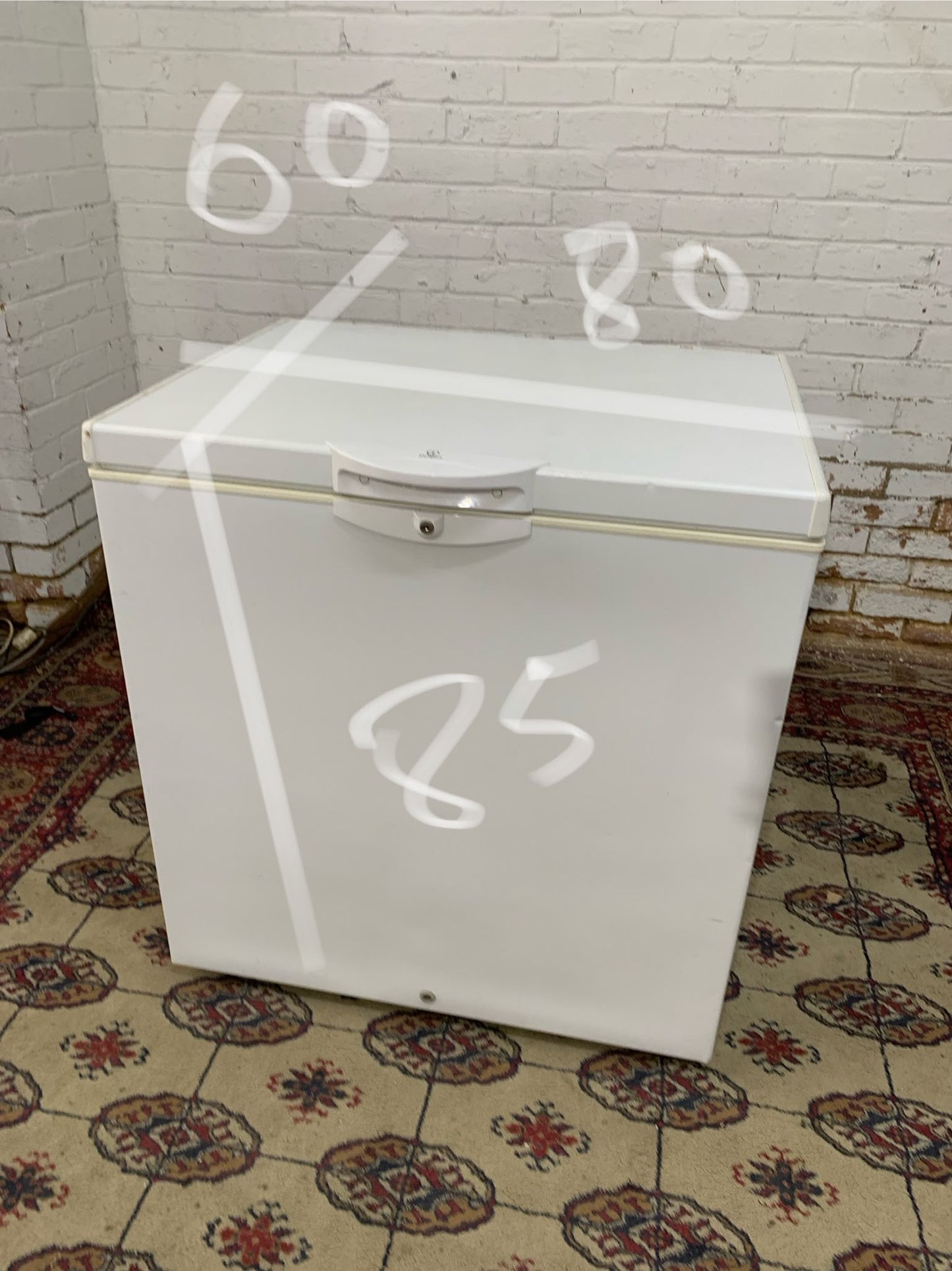Indesit 200L Chest Freezer For Sale