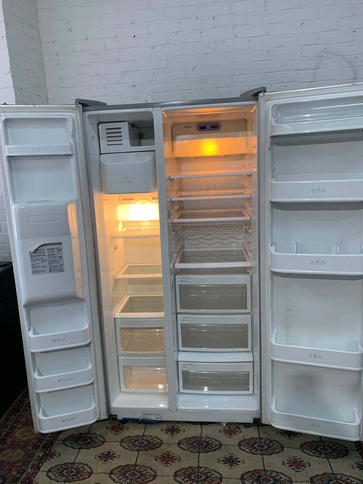LG Double Door American Plumb In Fridge Freezer