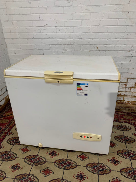 280L Whirlpool Chest Freezer For Sale