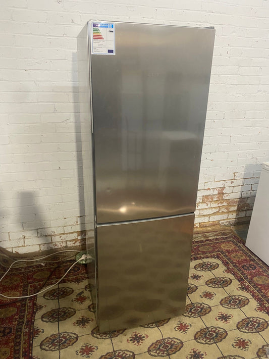 Siemens 175CM  Stainless Steel Fridge Freezer For Sale