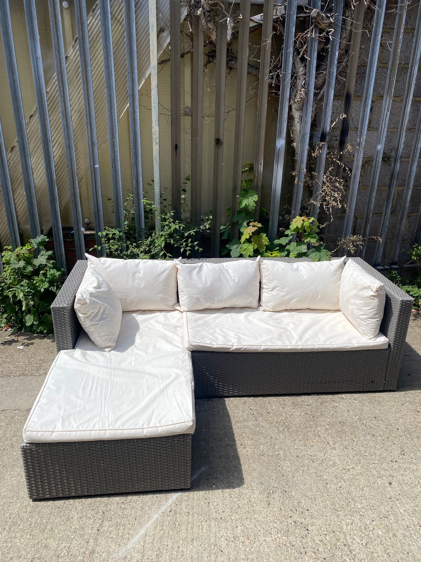 GardenLine Rattan Sofa Cushions For Sale