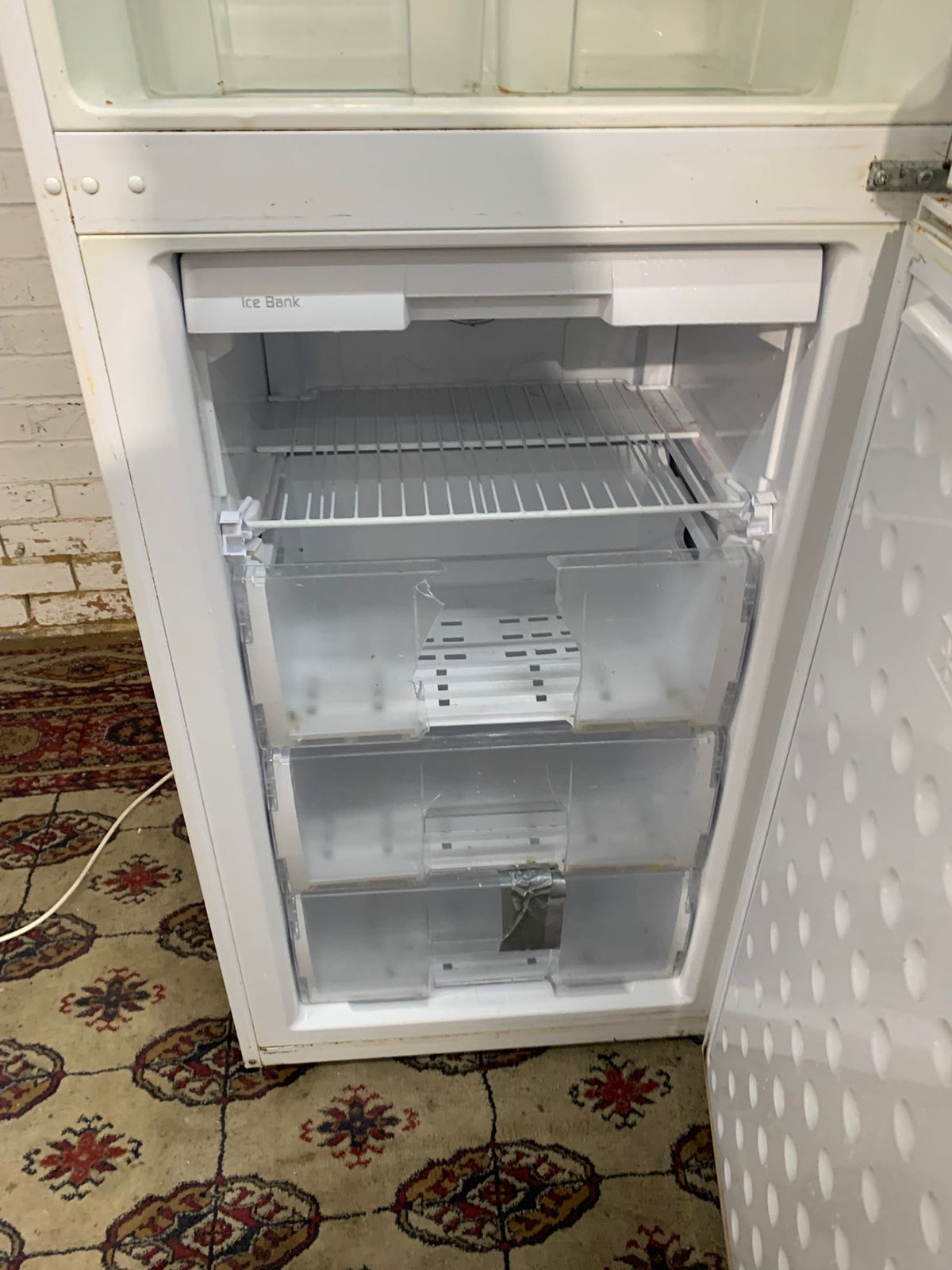 180CM Tall Beko White Fridge Freezer