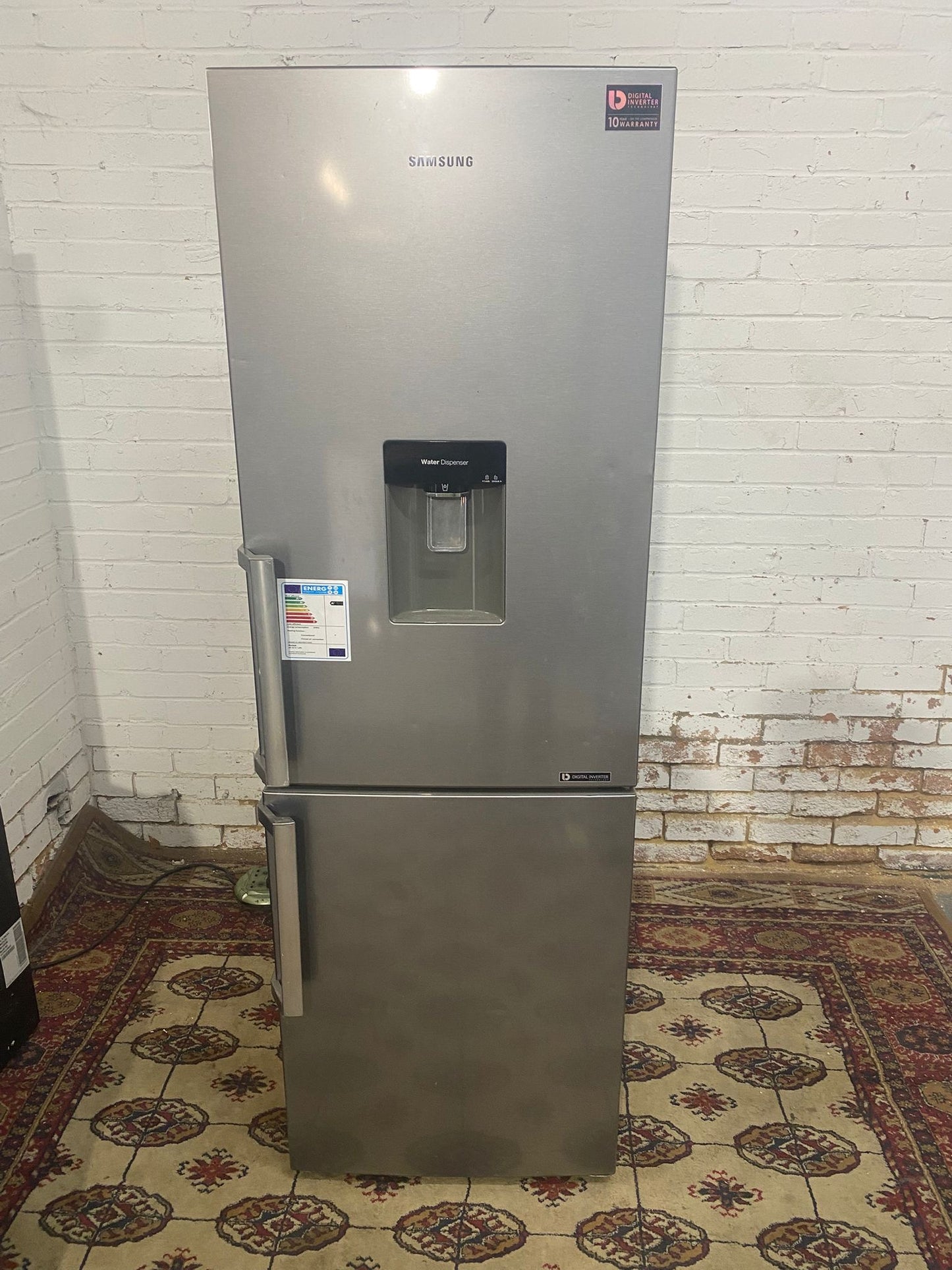 Samsung Digital Inverter Silver Grey Fridge Freezer For Sale