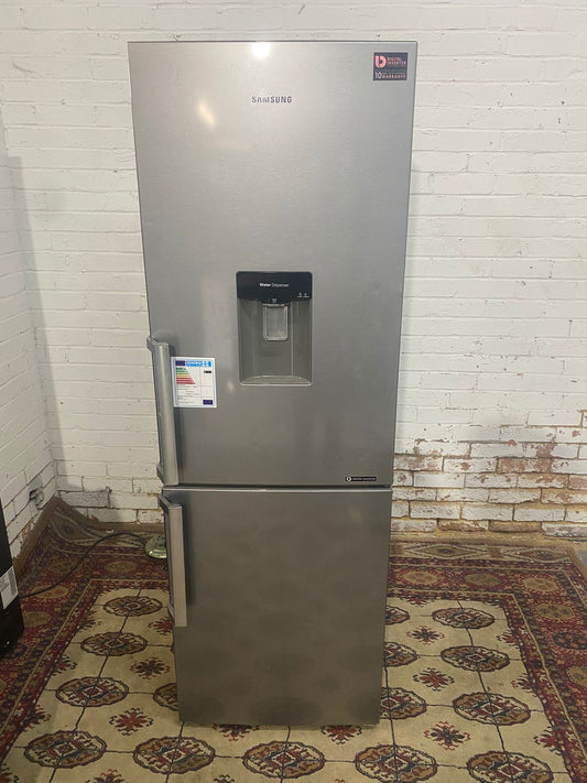 Samsung Digital Inverter Silver Grey Fridge Freezer For Sale
